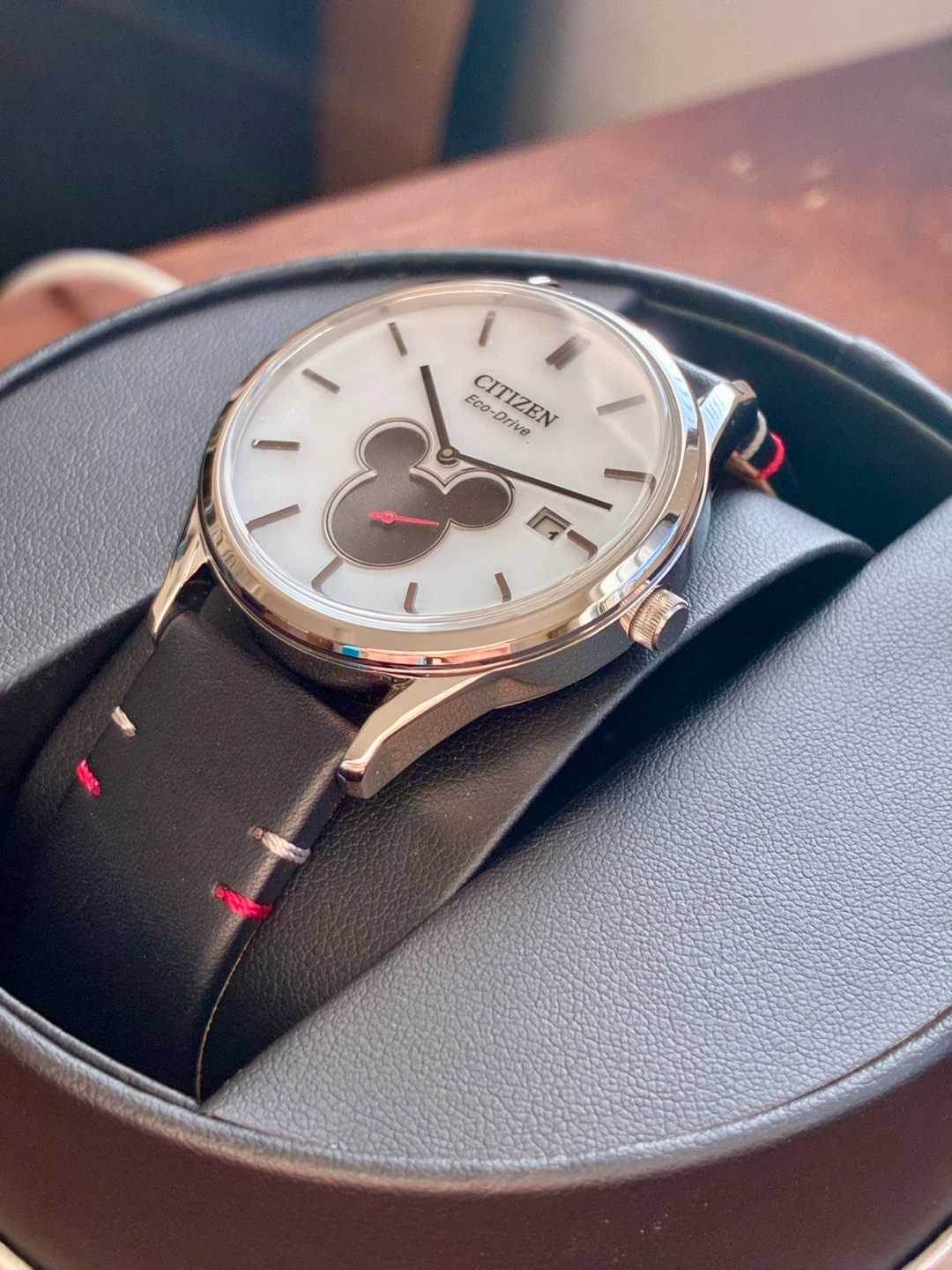 Citizen Eco-Drive Disney Mickey Mouse Watch - photo 2