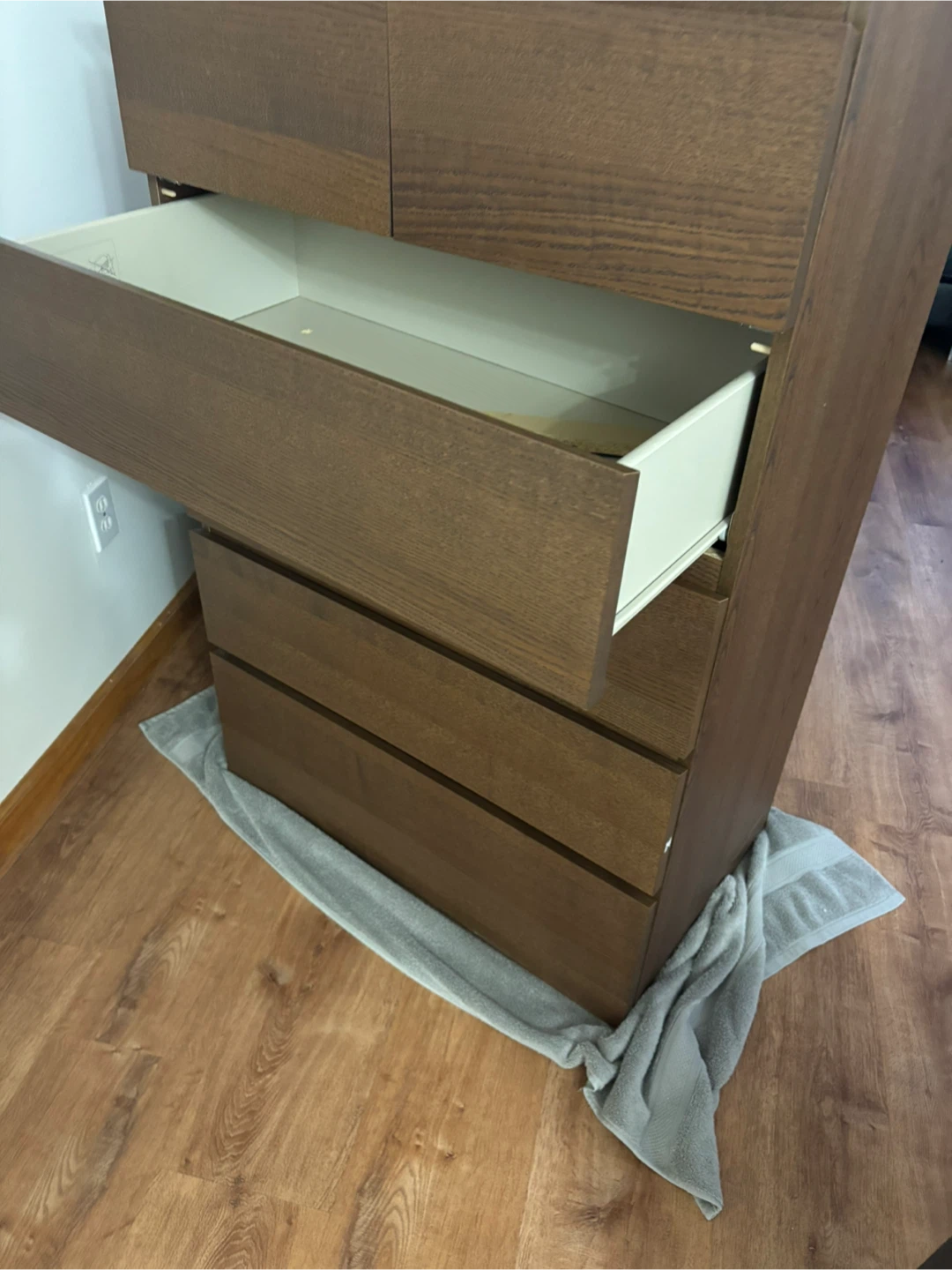 Wooden Dresser Chest of Drawers - photo 2