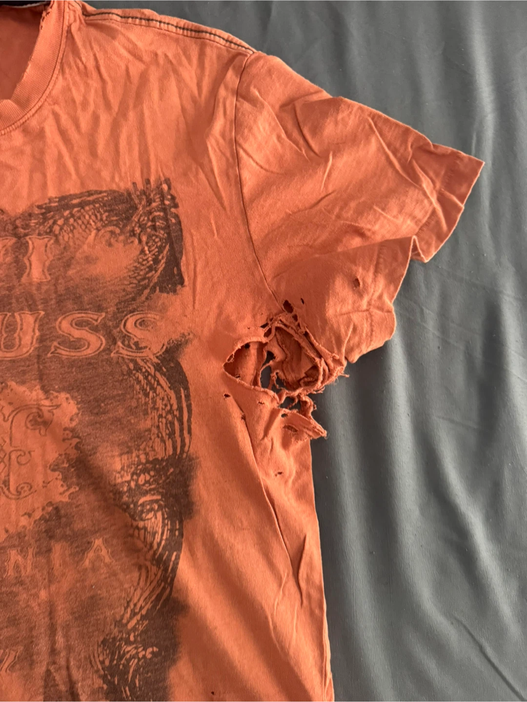 Vintage Levi’s Strauss California Graphic T-Shirt - photo 2