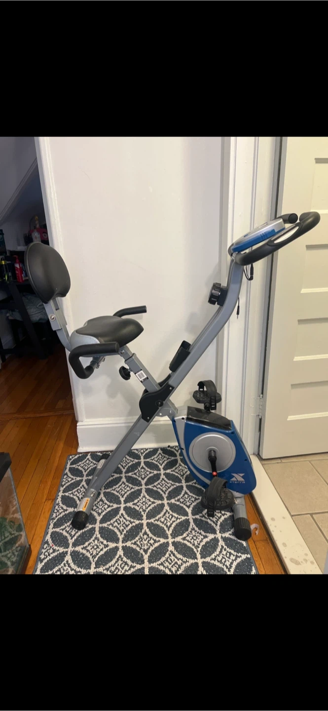 Stamina 135-7950 Magnetic Exercise Bike