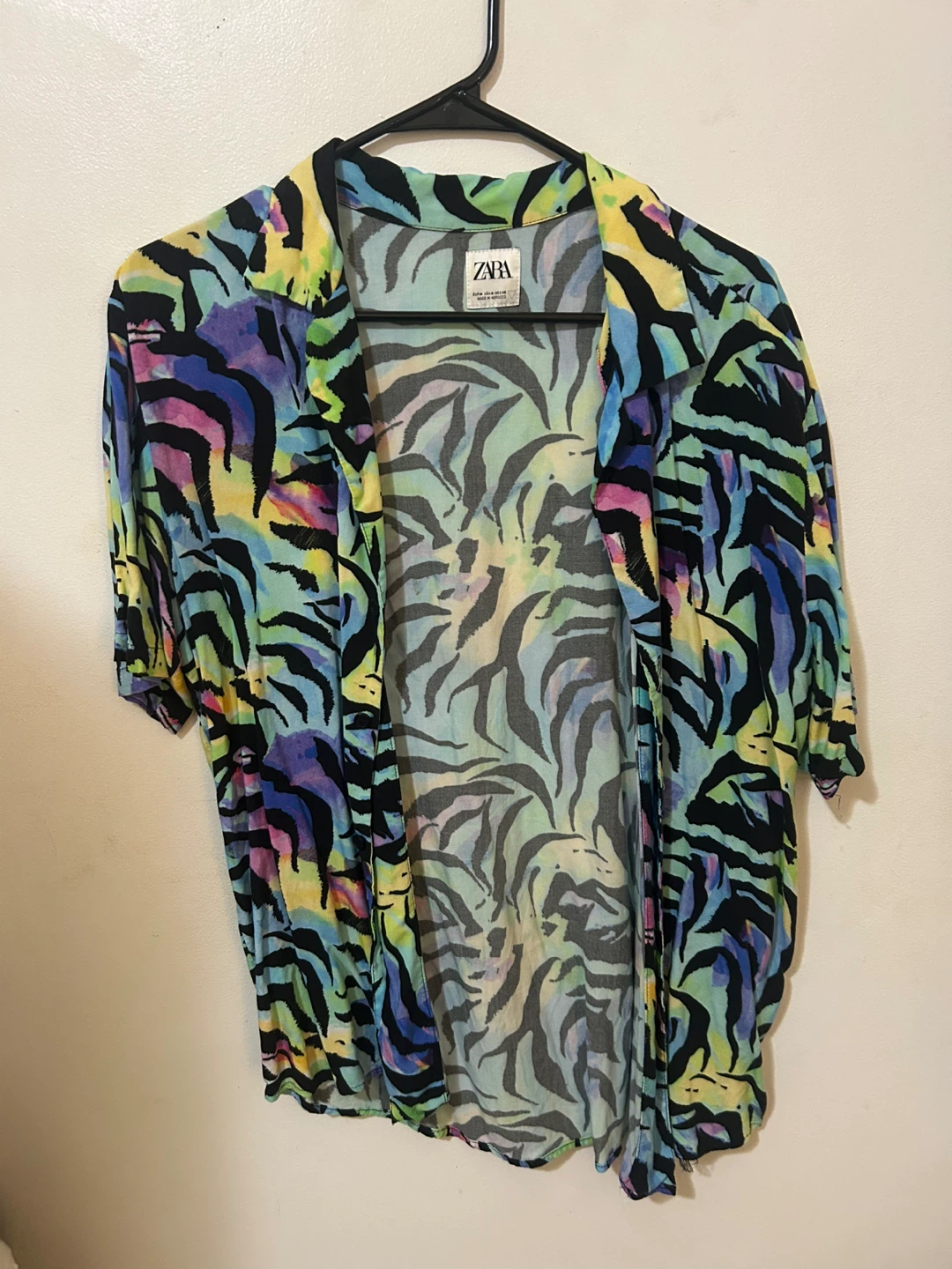 ZARA Abstract Print Button-Up Shirt