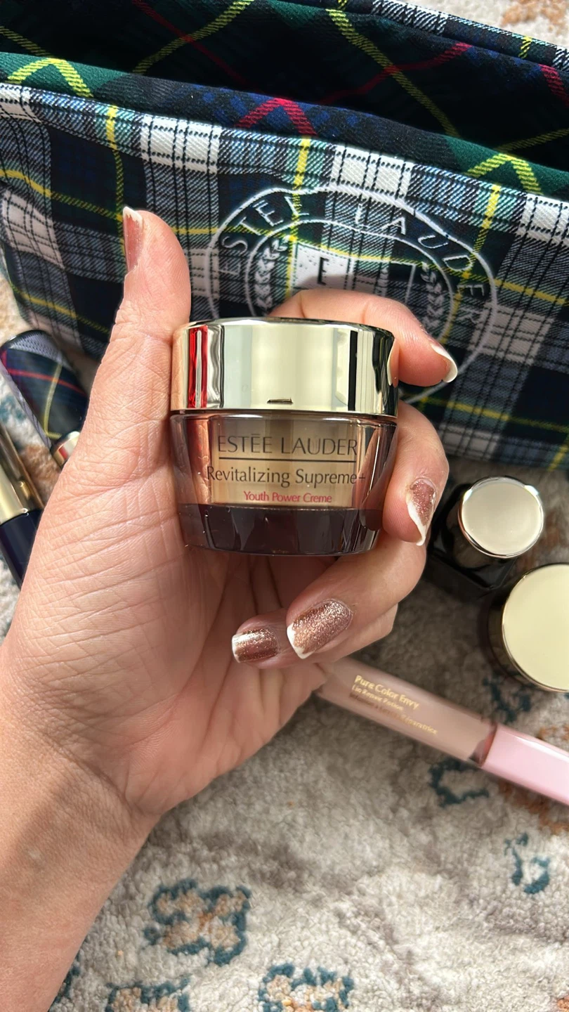 Estée Lauder Cosmetic Bag & Skincare Set (Brand New) 🧡 - photo 3