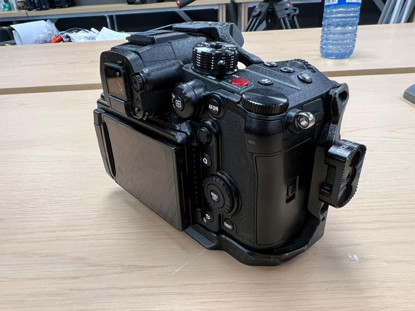 Panasonic LUMIX GH6 Mirrorless Camera - photo 2