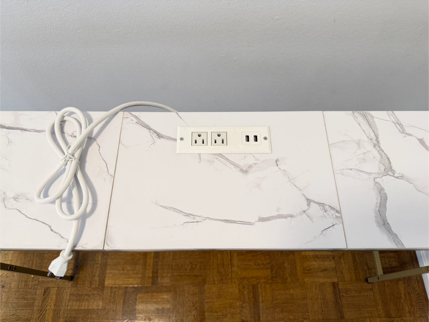 Console Table with Built-In Outlets & USB Ports - photo 3