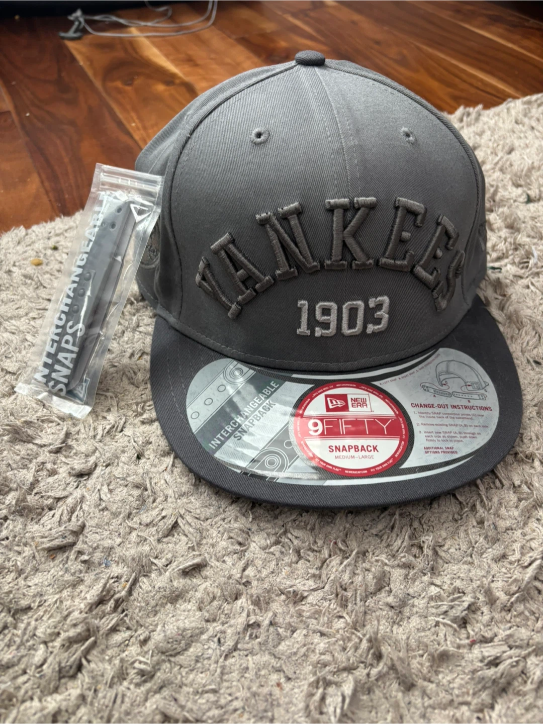 2 NEW ERA New York Yankees caps