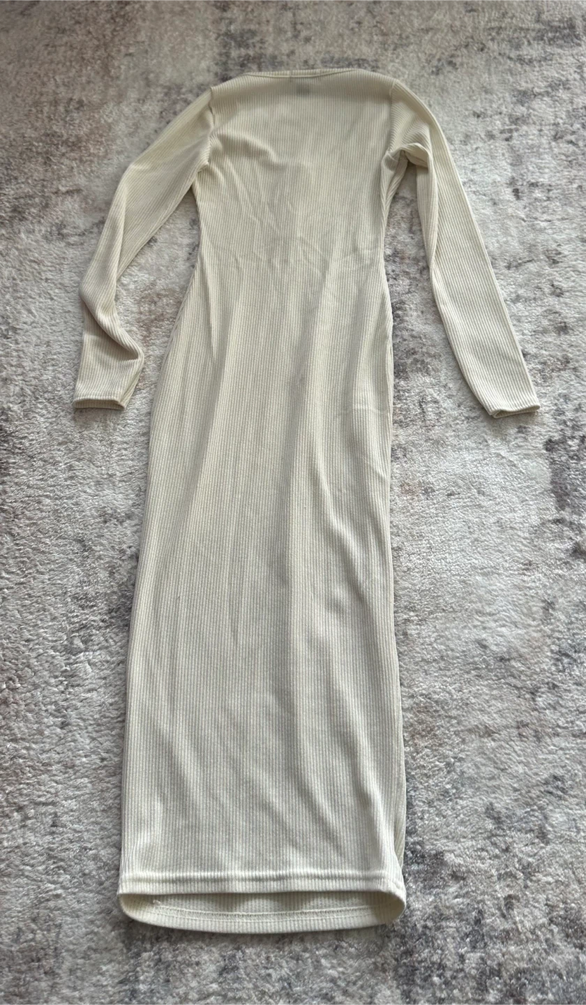PrettyLittleThing Ribbed Long Sleeve Midi Dress Cream - photo 2