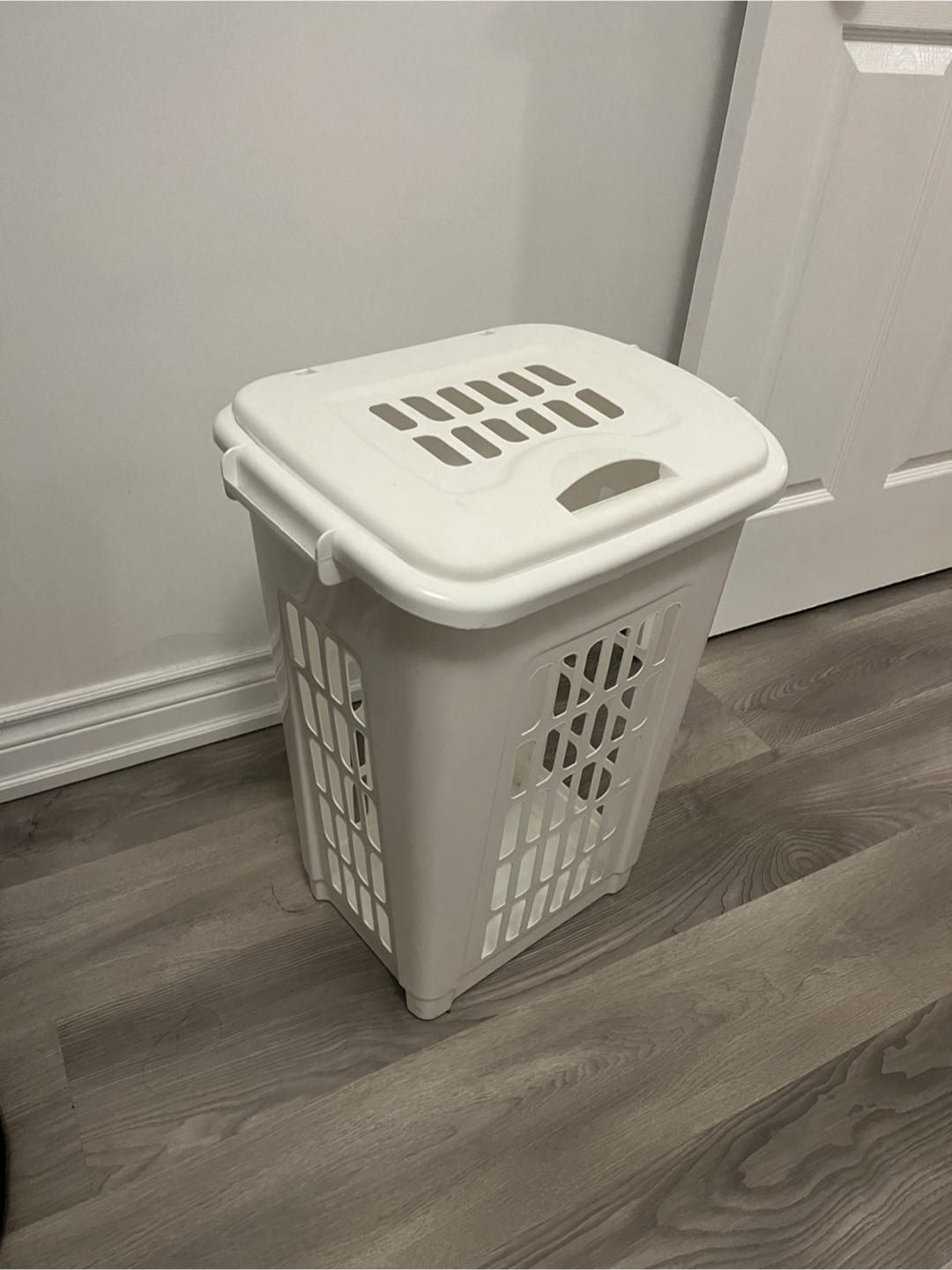 White Laundry Basket with Lid