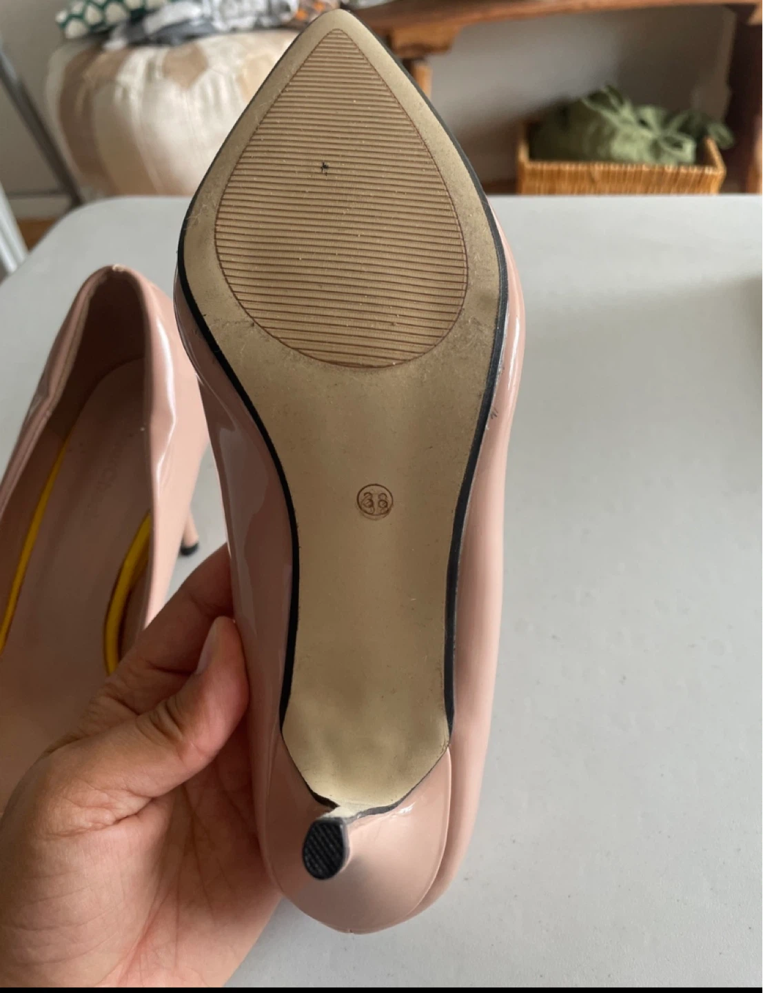 Nude Patent Leather Pointed-Toe Heels - photo 4