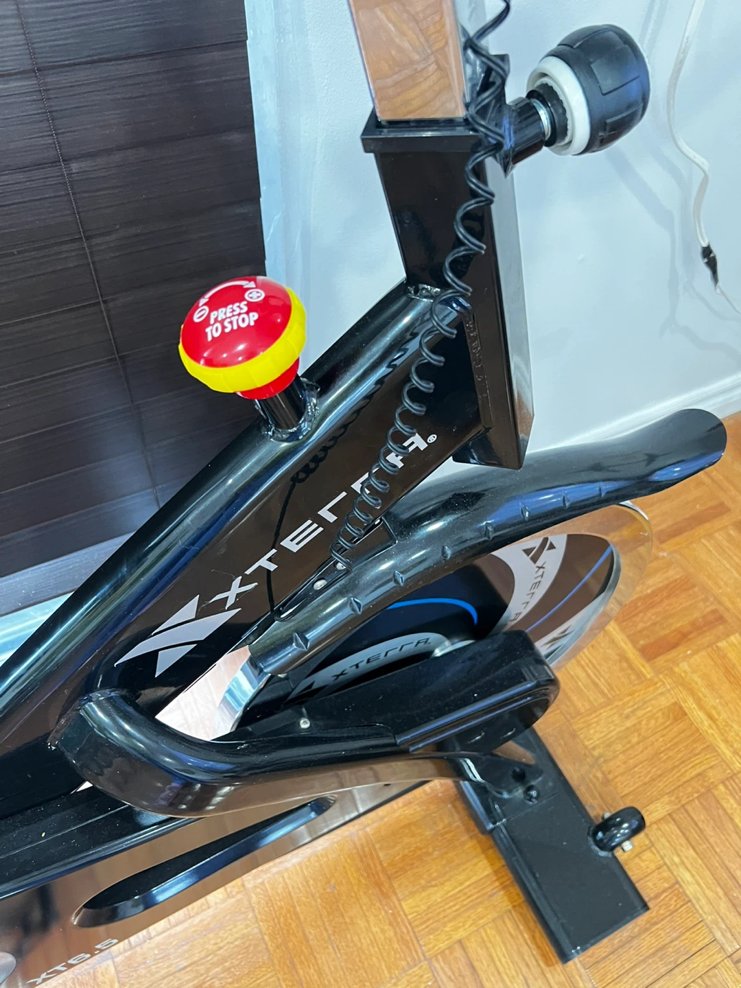 Schwinn XTERRA XT6.5 Spin Bike - photo 2