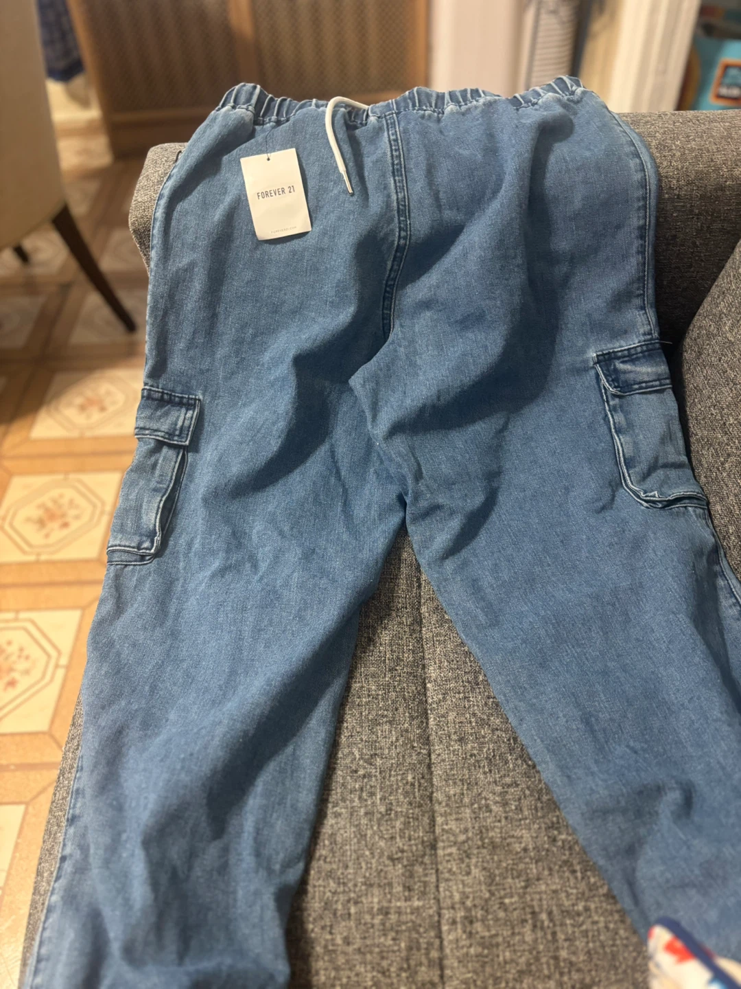 🧡Forever 21 Blue Denim Cargo Pants with White Stripes - photo 3
