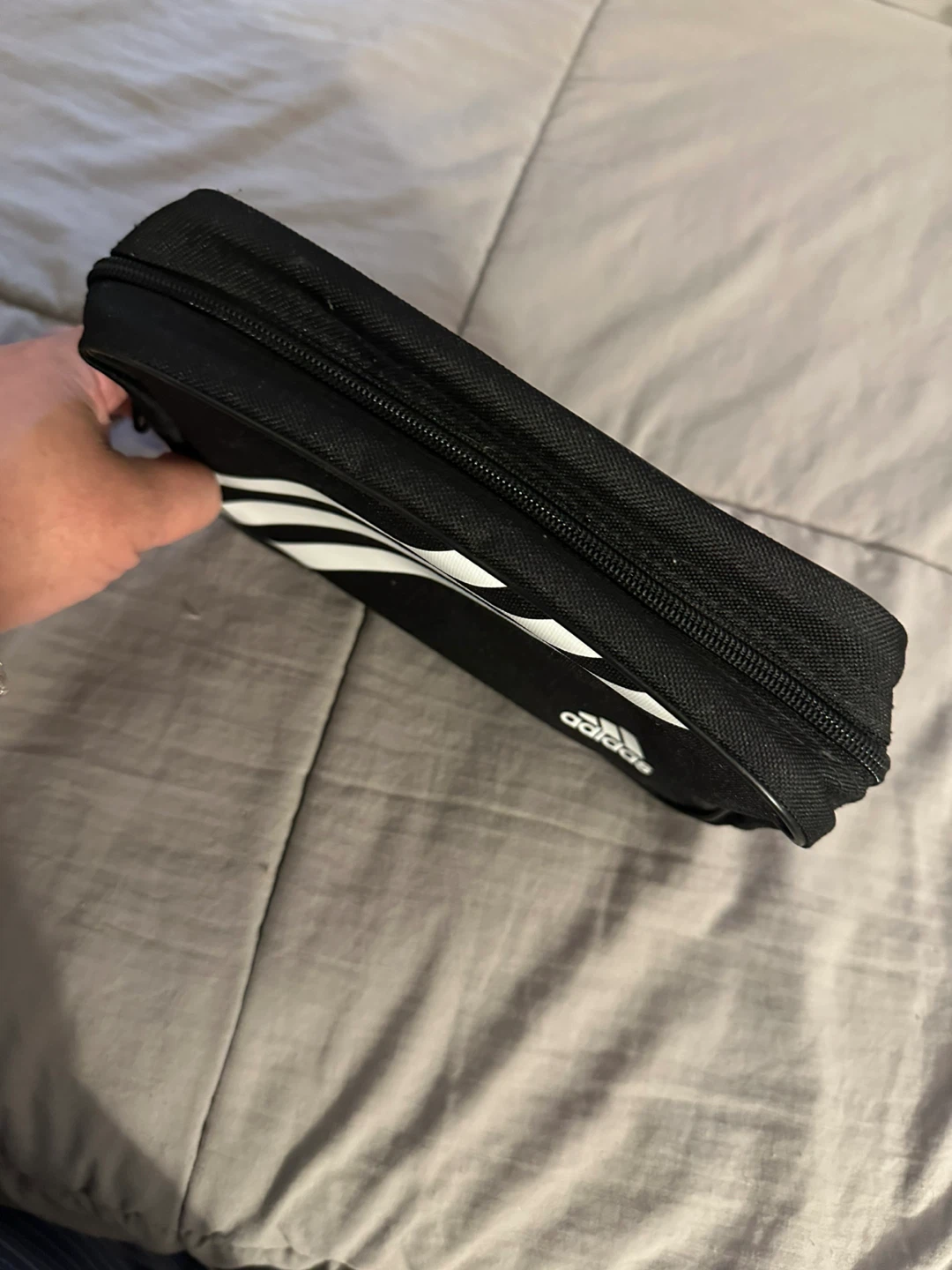 Adidas Black White 3-Stripe Pouch Bag - photo 2