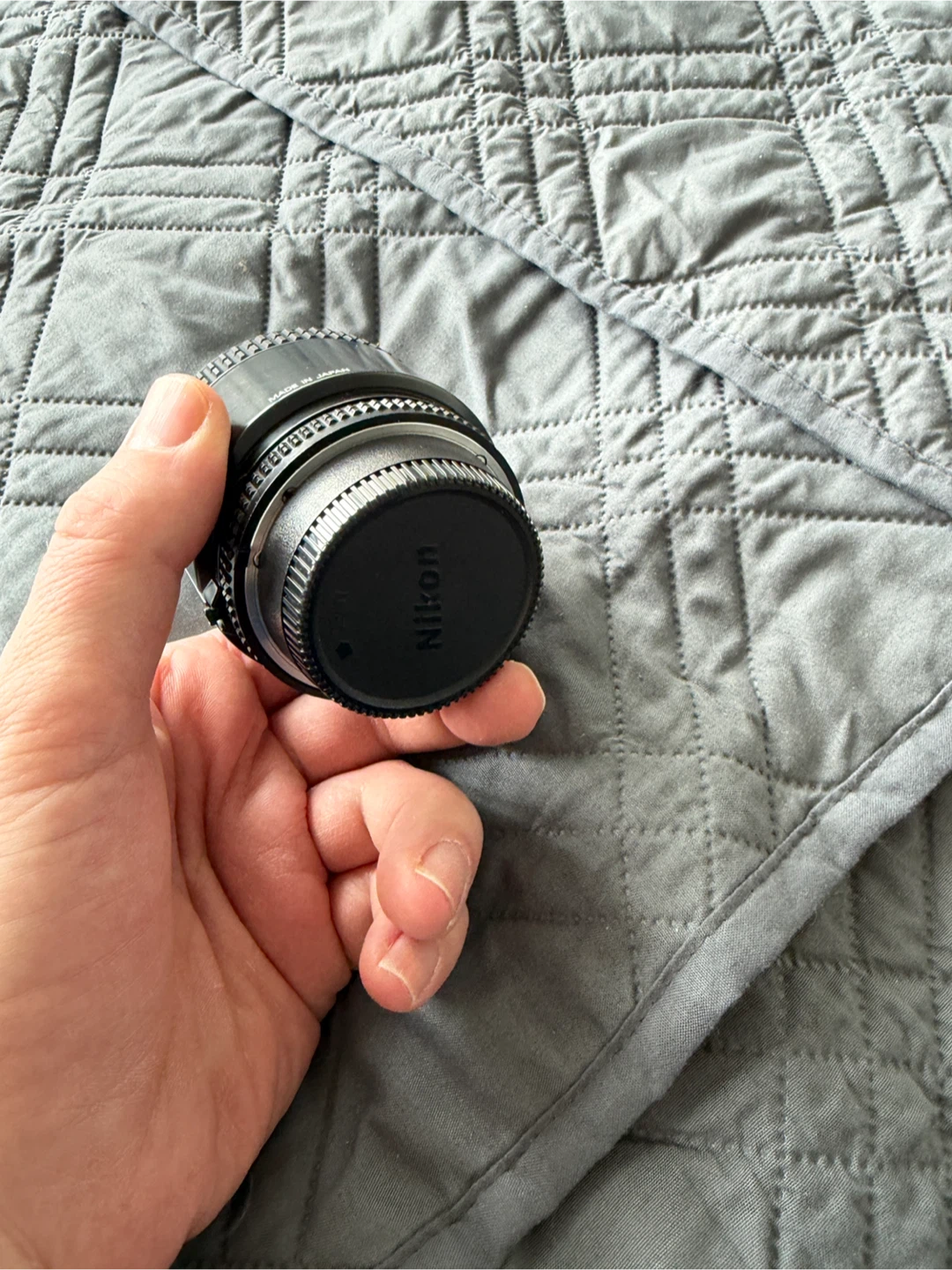 Nikon AF Nikkor 85mm f/1.8 Prime Lens - photo 4