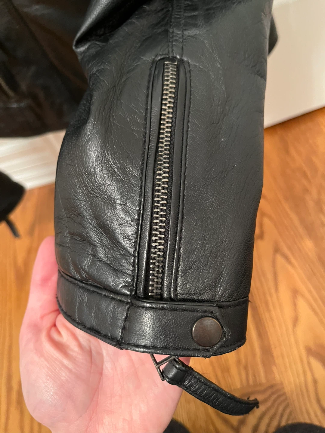 Zara Woman Black Leather Biker Jacket - Size L - photo 4