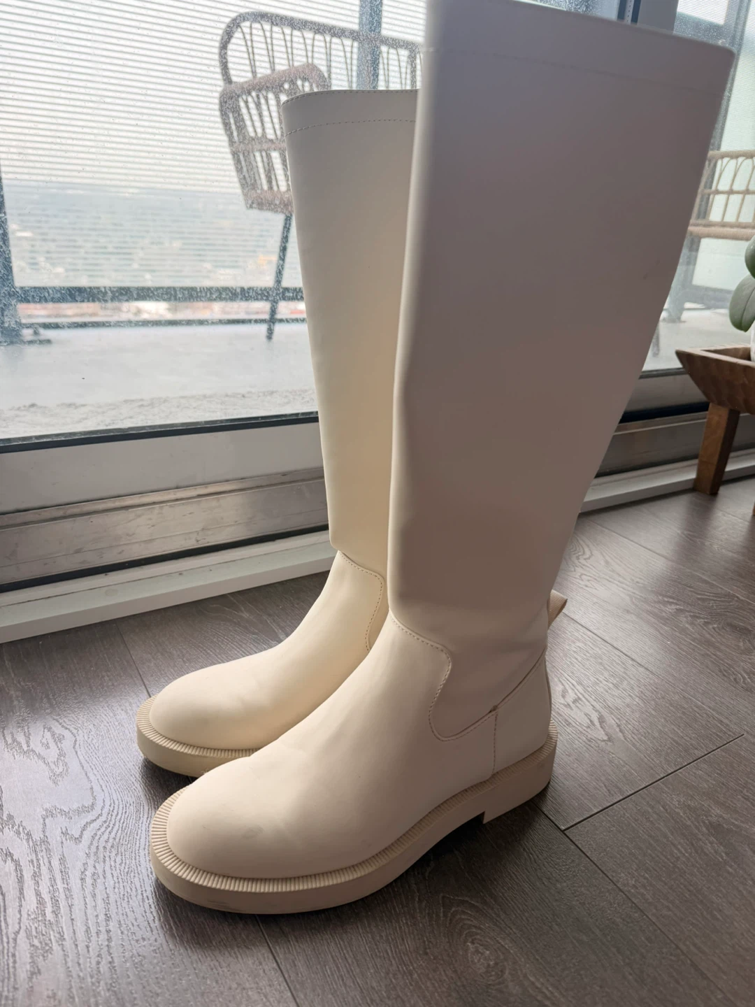 Zara Cream Knee-High Boots - Size 38
