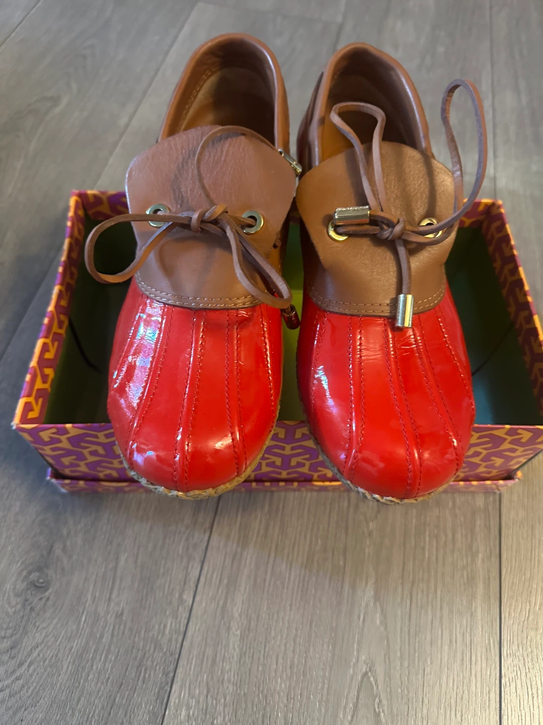 Tory Burch Red Patent Leather Duck Boots - photo 2