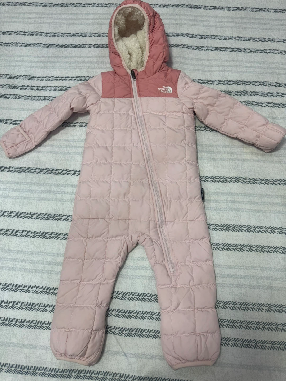 The North Face Baby/Toddler Pink Snowsuit Bunting Suit 18-24M