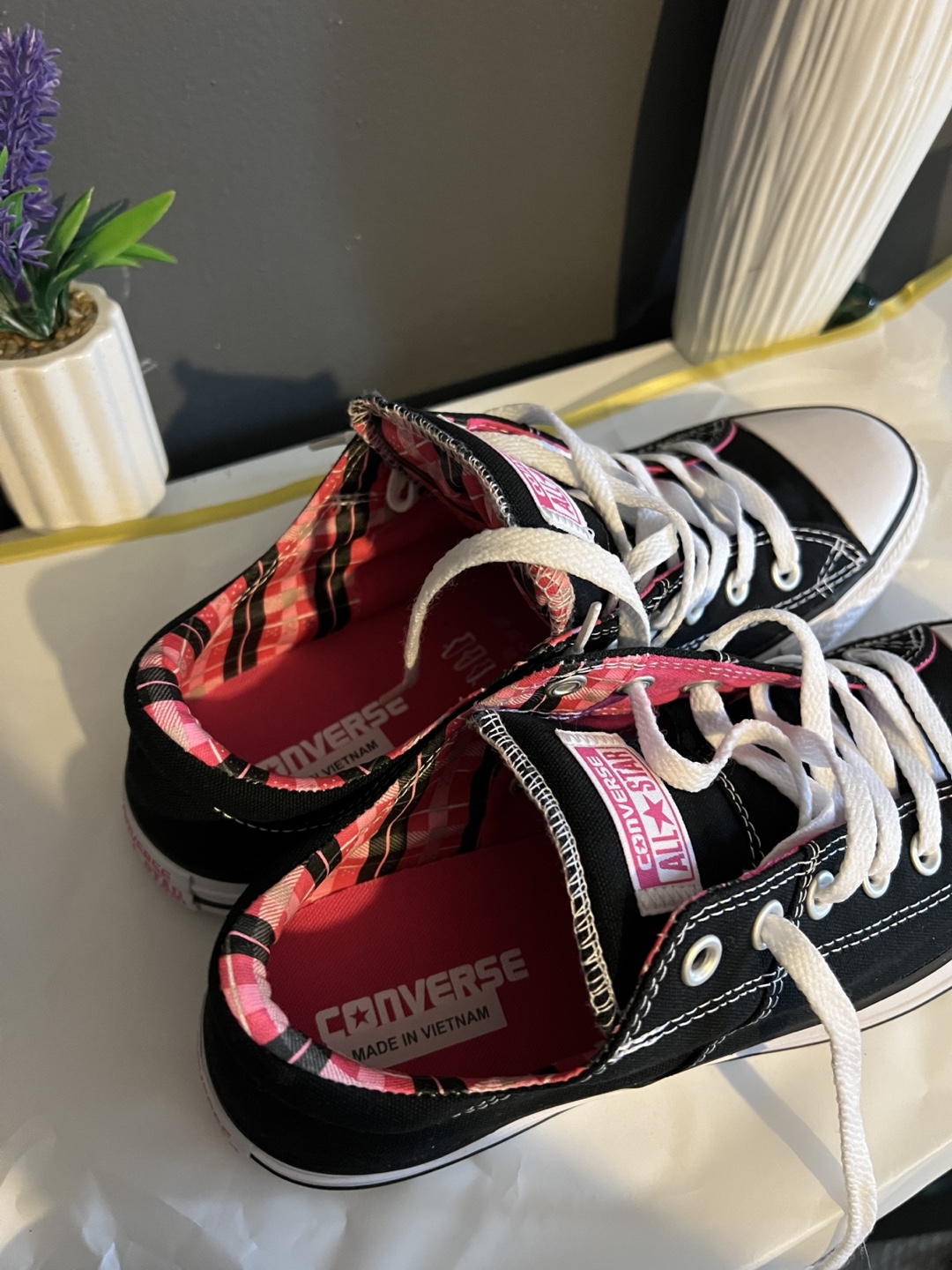 Converse All Star Low Top Sneakers Black Pink size 10 - photo 5