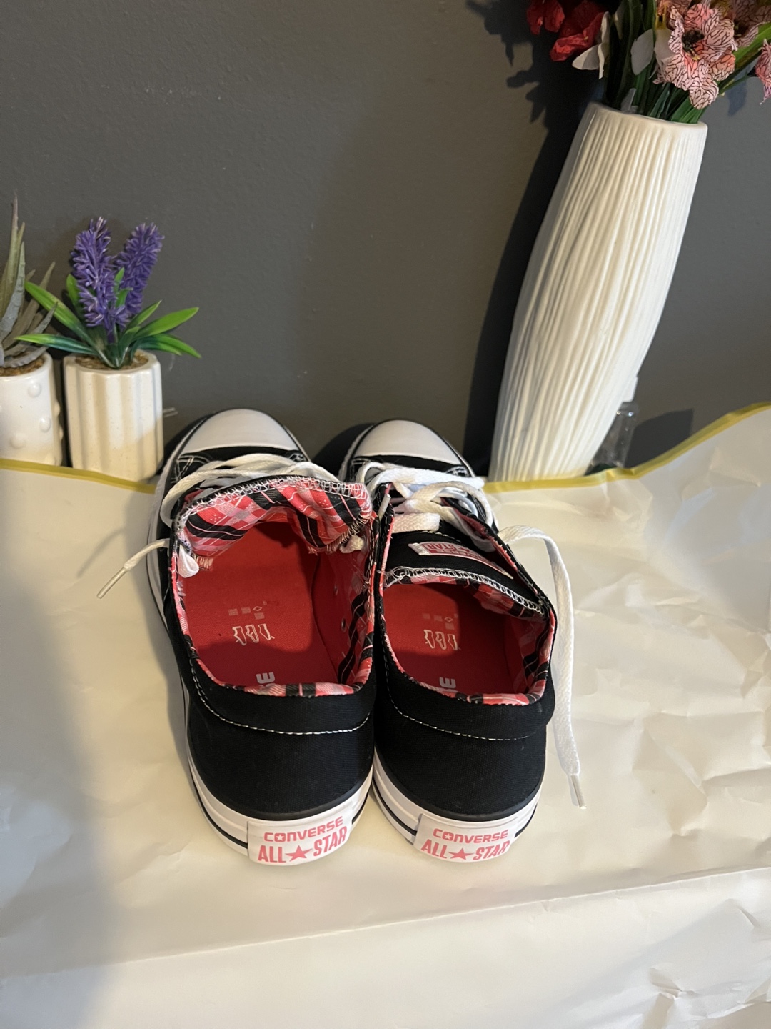 Converse All Star Low Top Sneakers Black Pink size 10 - photo 3