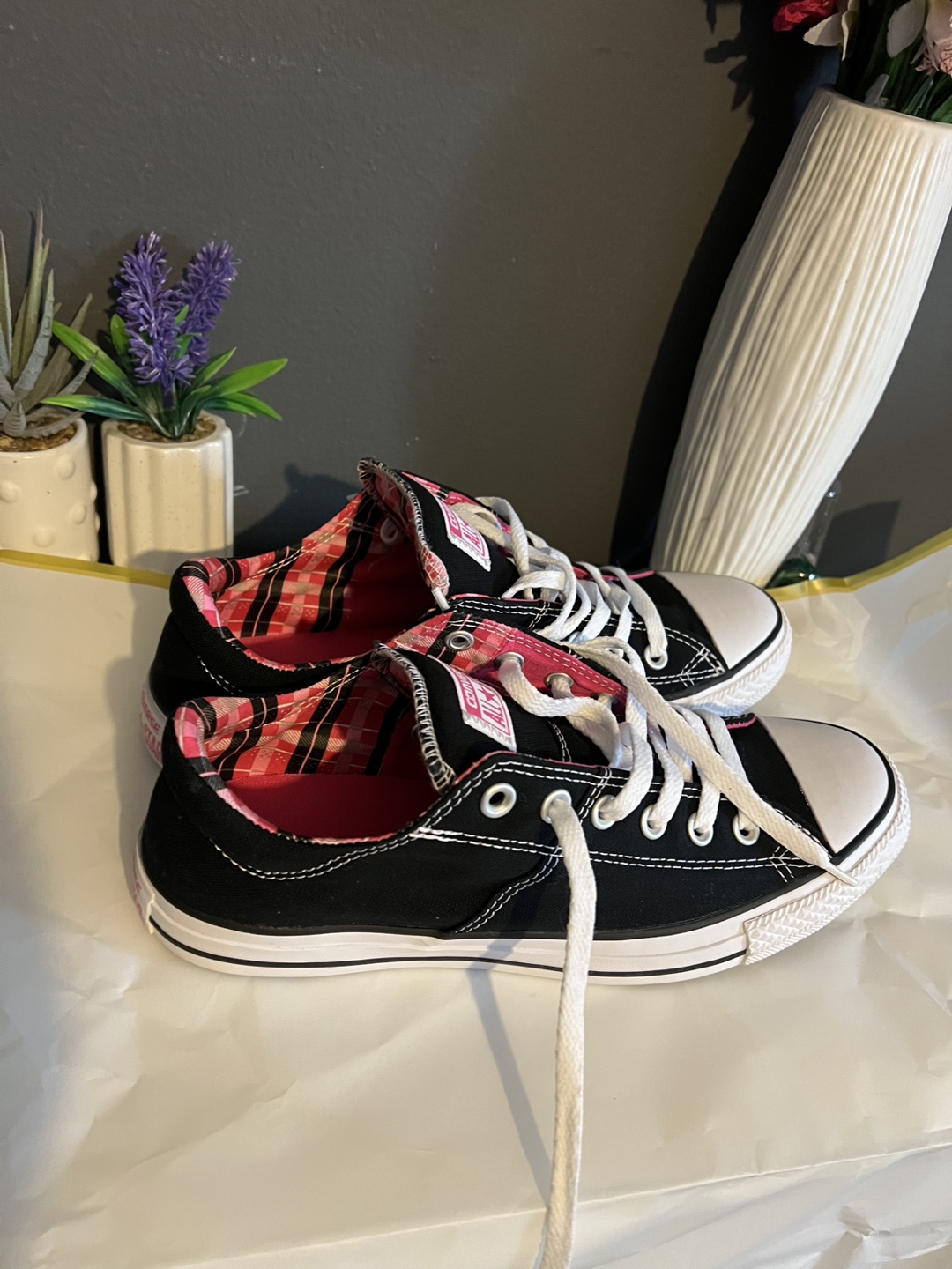 Converse All Star Low Top Sneakers Black Pink size 10 - photo 2