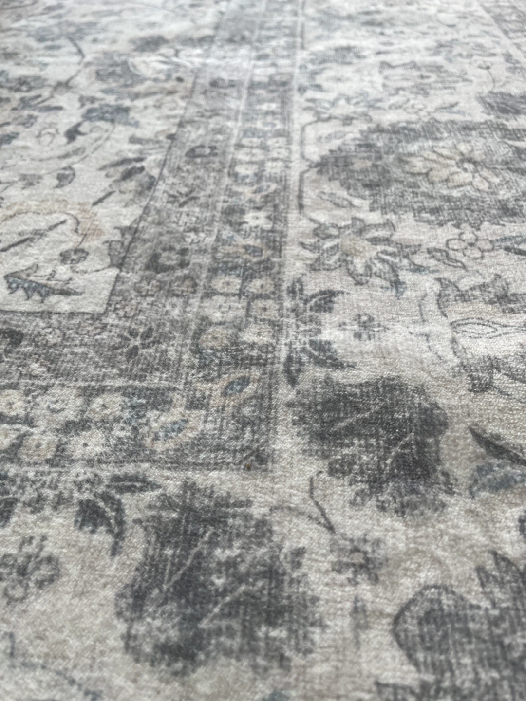 Floral Medallion Area Rug - photo 3