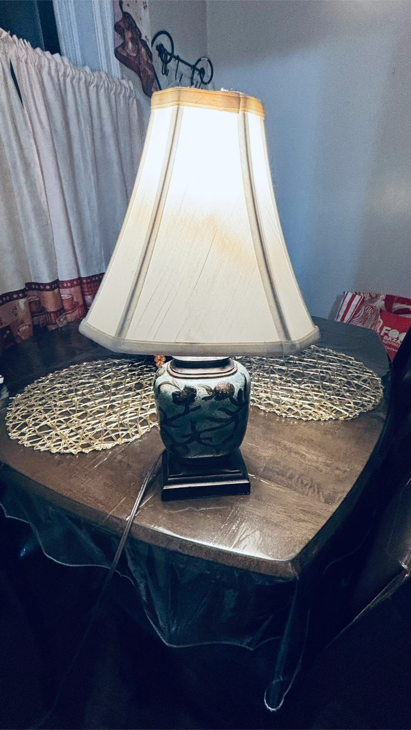 Decorative Table Lamp
