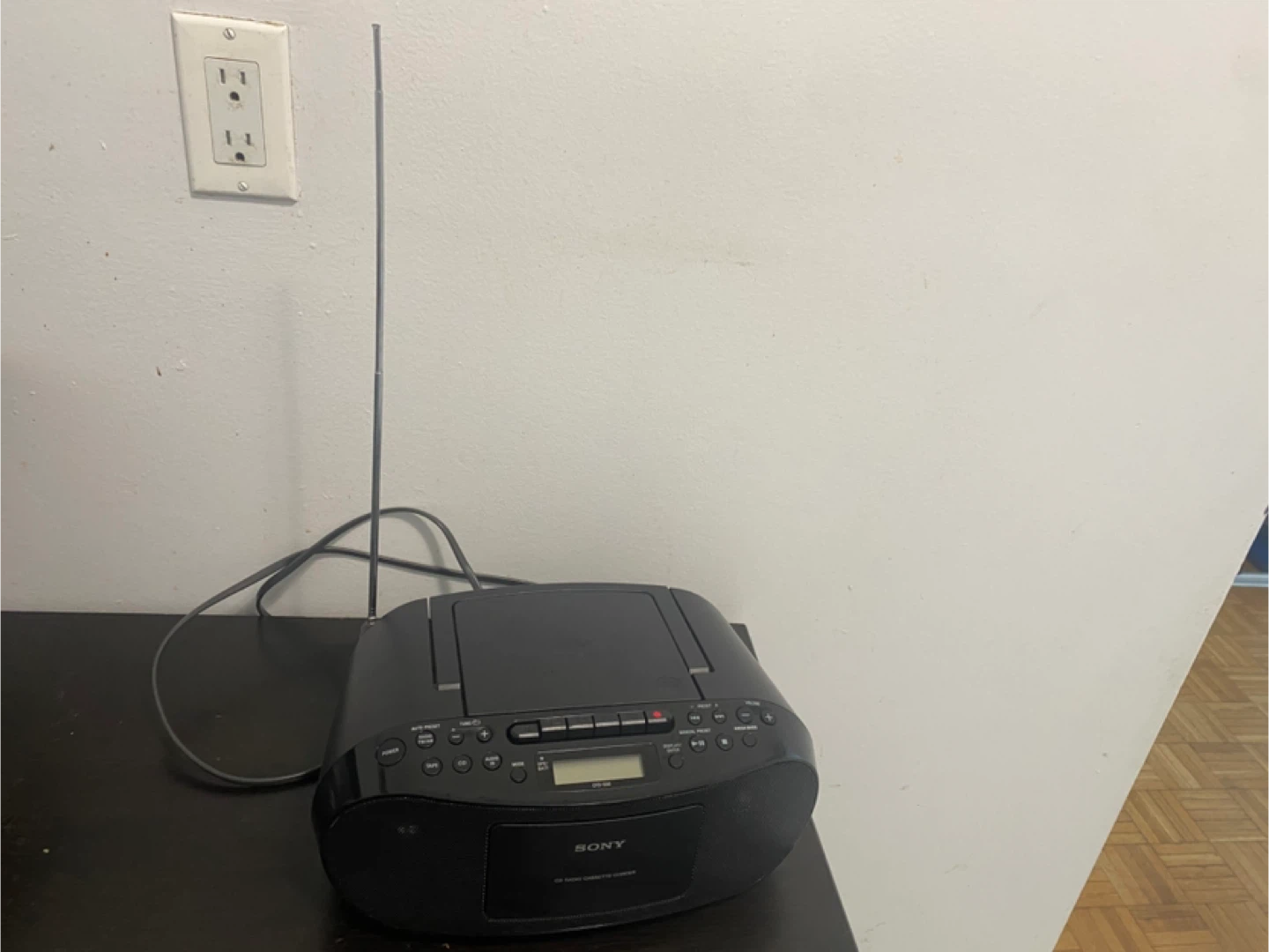 Sony CD Radio Cassette Recorder Boombox CFD-S50 - photo 3