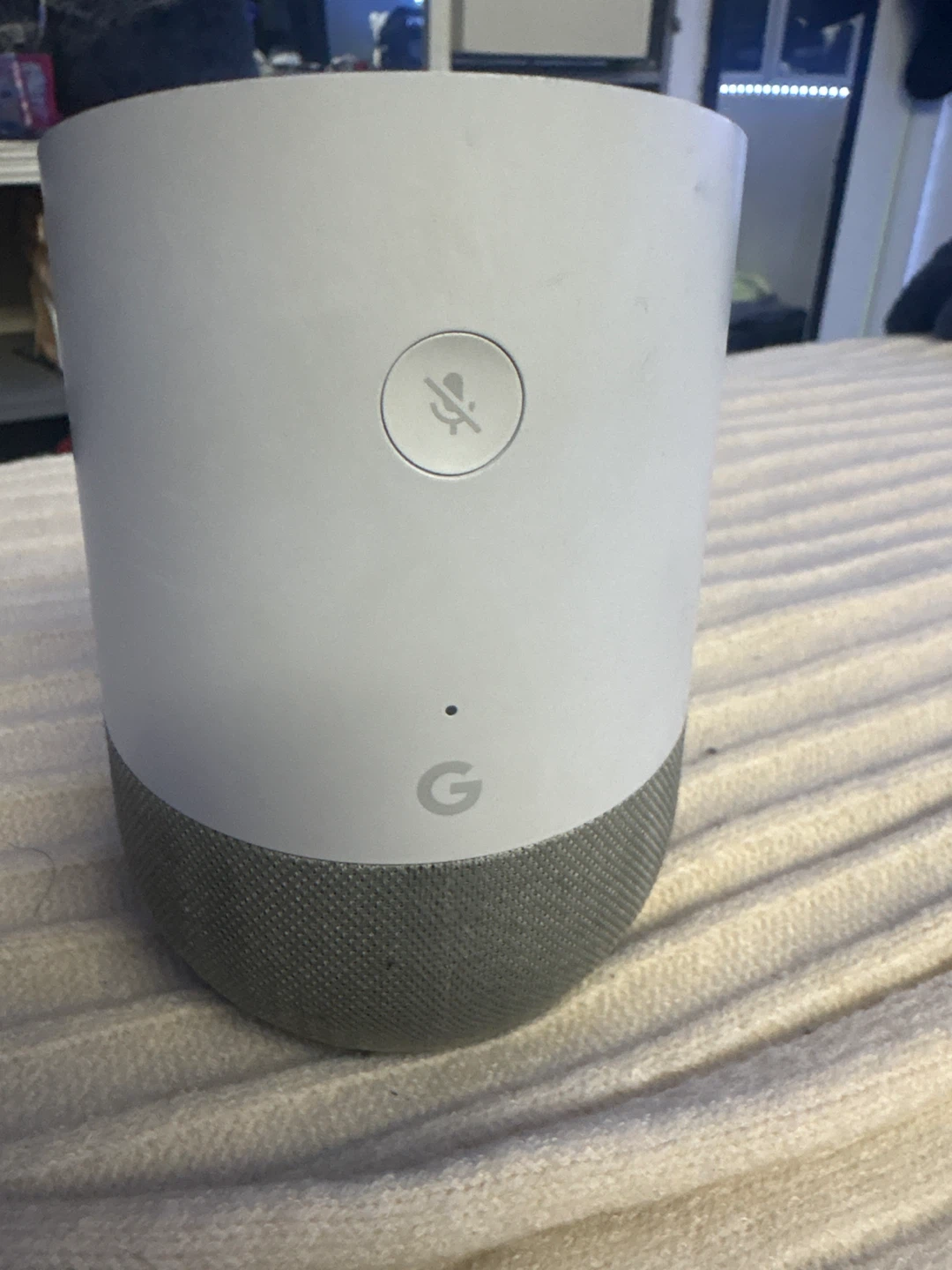 Google Home Smart Speaker - photo 2