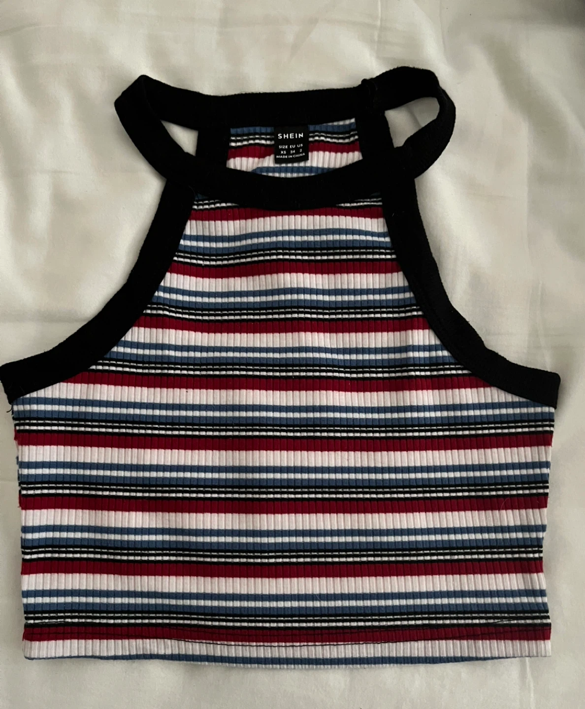 4 Cute Crop Tops - photo 2