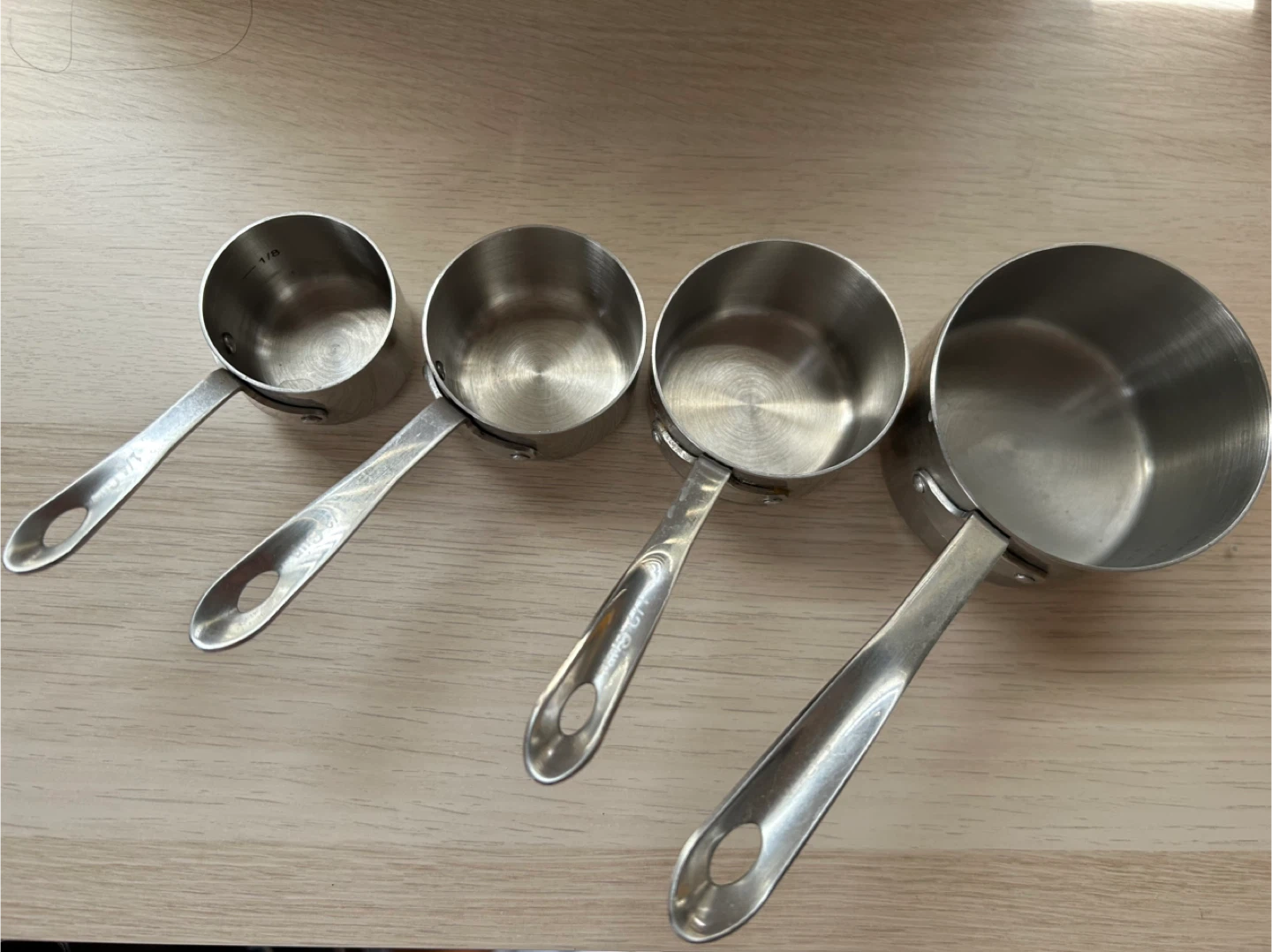 Set of 4 Stainless Steel Measuring Cups