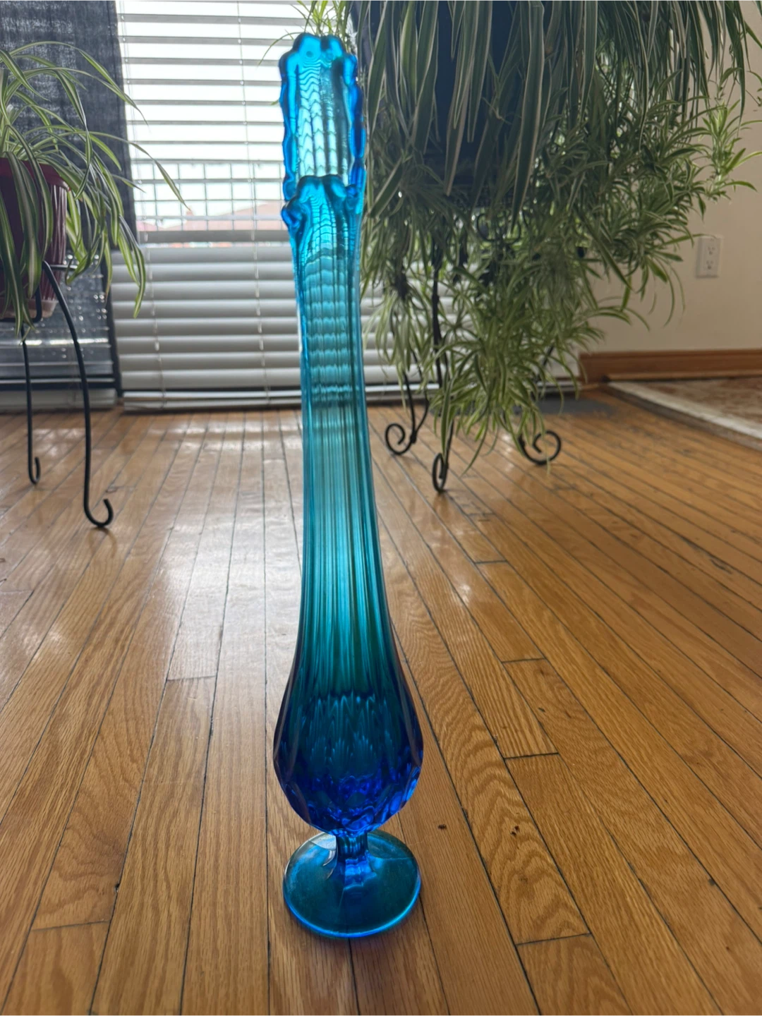 Fenton Swung Vase