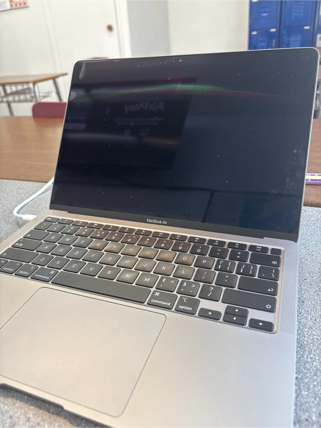 Apple MacBook Air M1