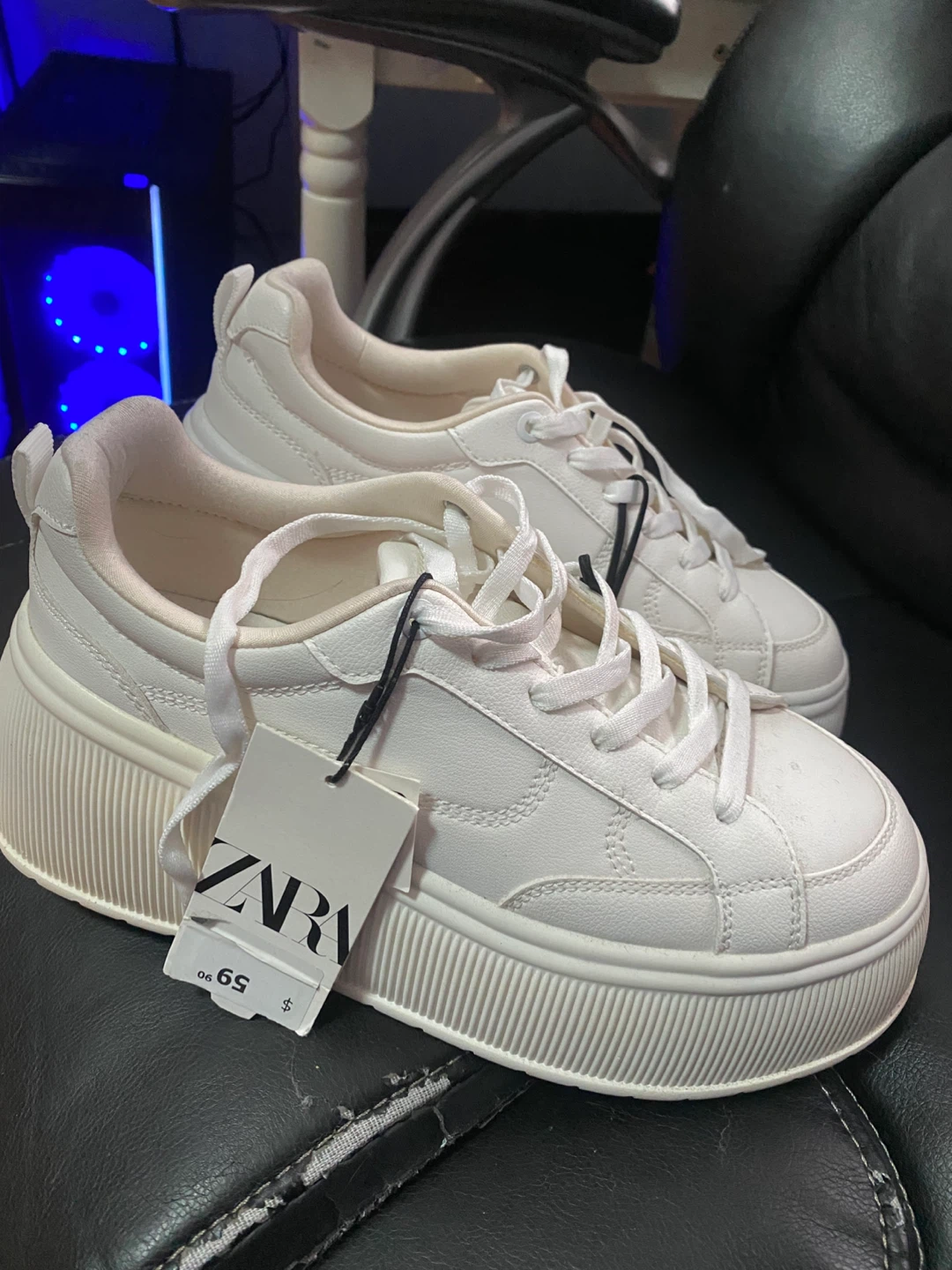 White platform sneakers - photo 2