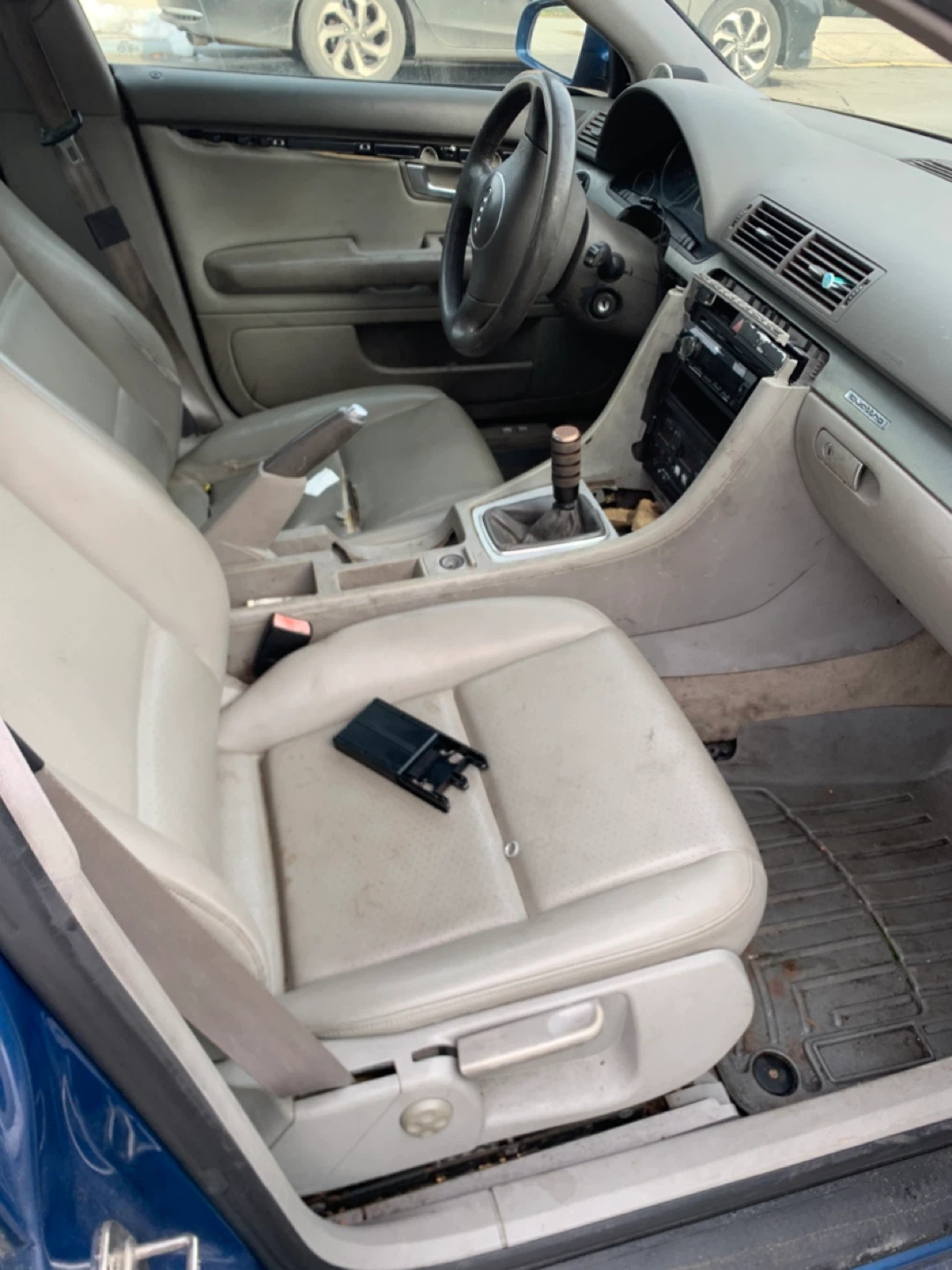 Blue Audi A4 Sedan - Manual Transmission - photo 5