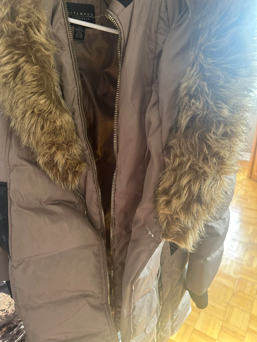 EVAMPED Hooded Puffer Coat with Faux Fur Trim