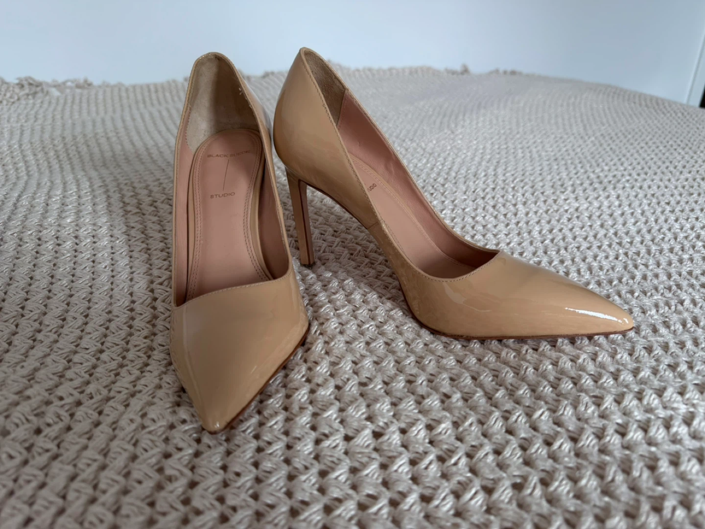 Black Suede Studio "Porcini Patent" Heels 38,5
