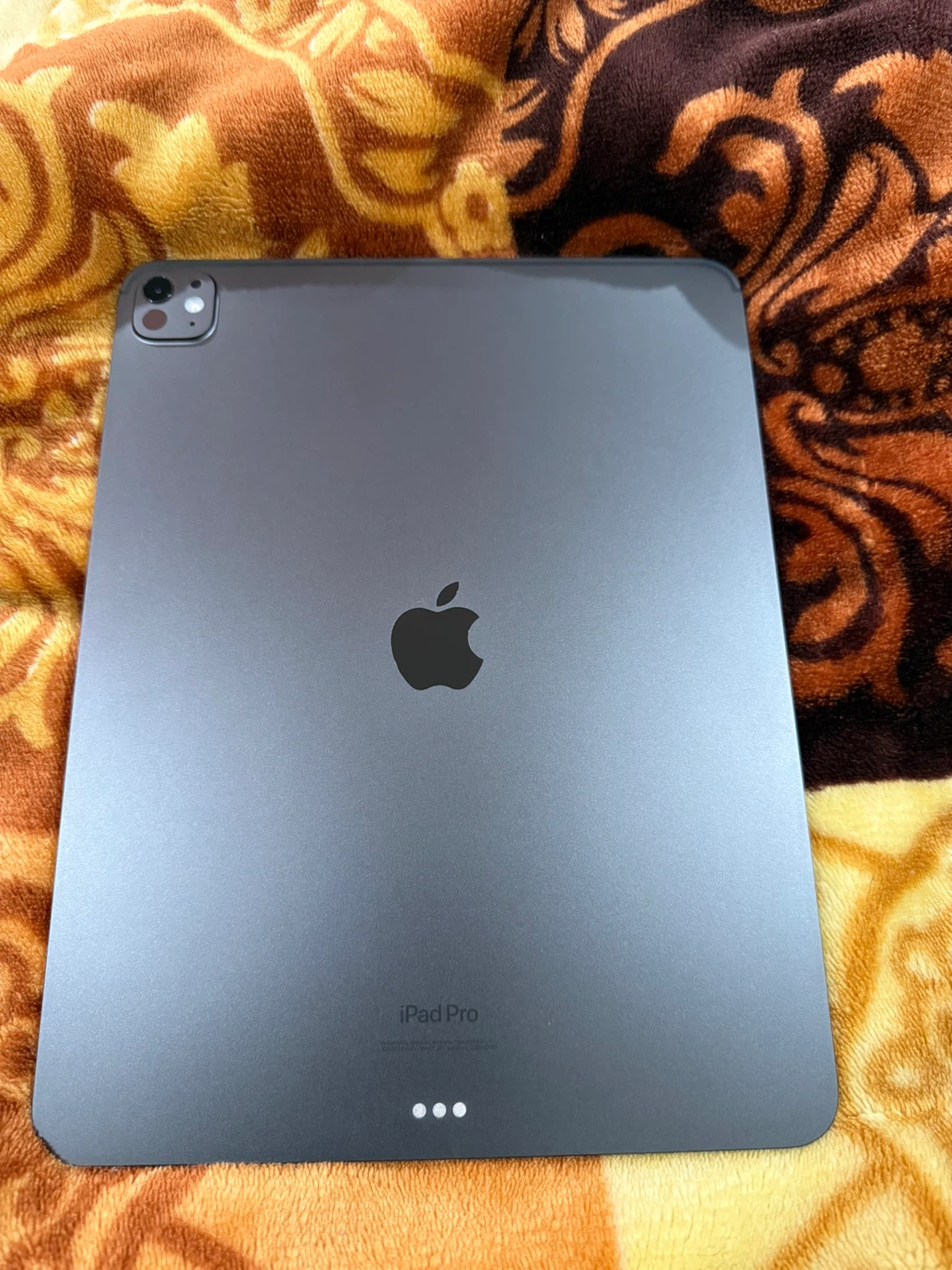 iPad Pro 13” M4 | 100% Battery | Like New | Box Included - photo 5