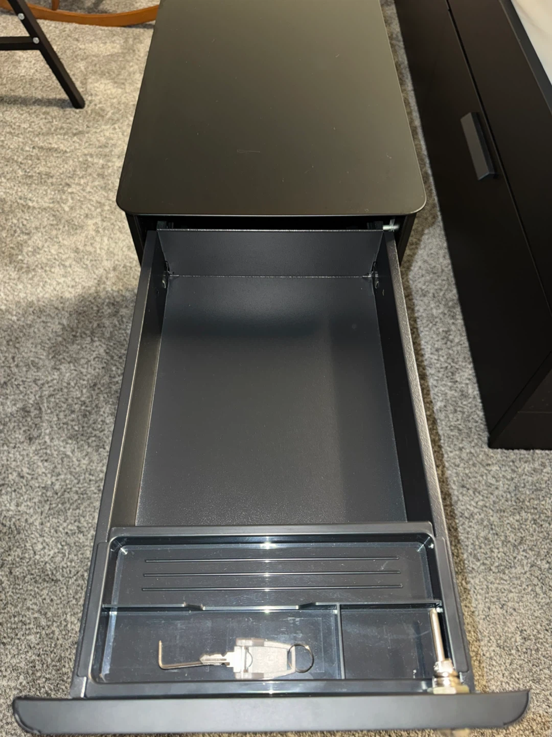 SONGMICS Steel Filing Cabinet - photo 3