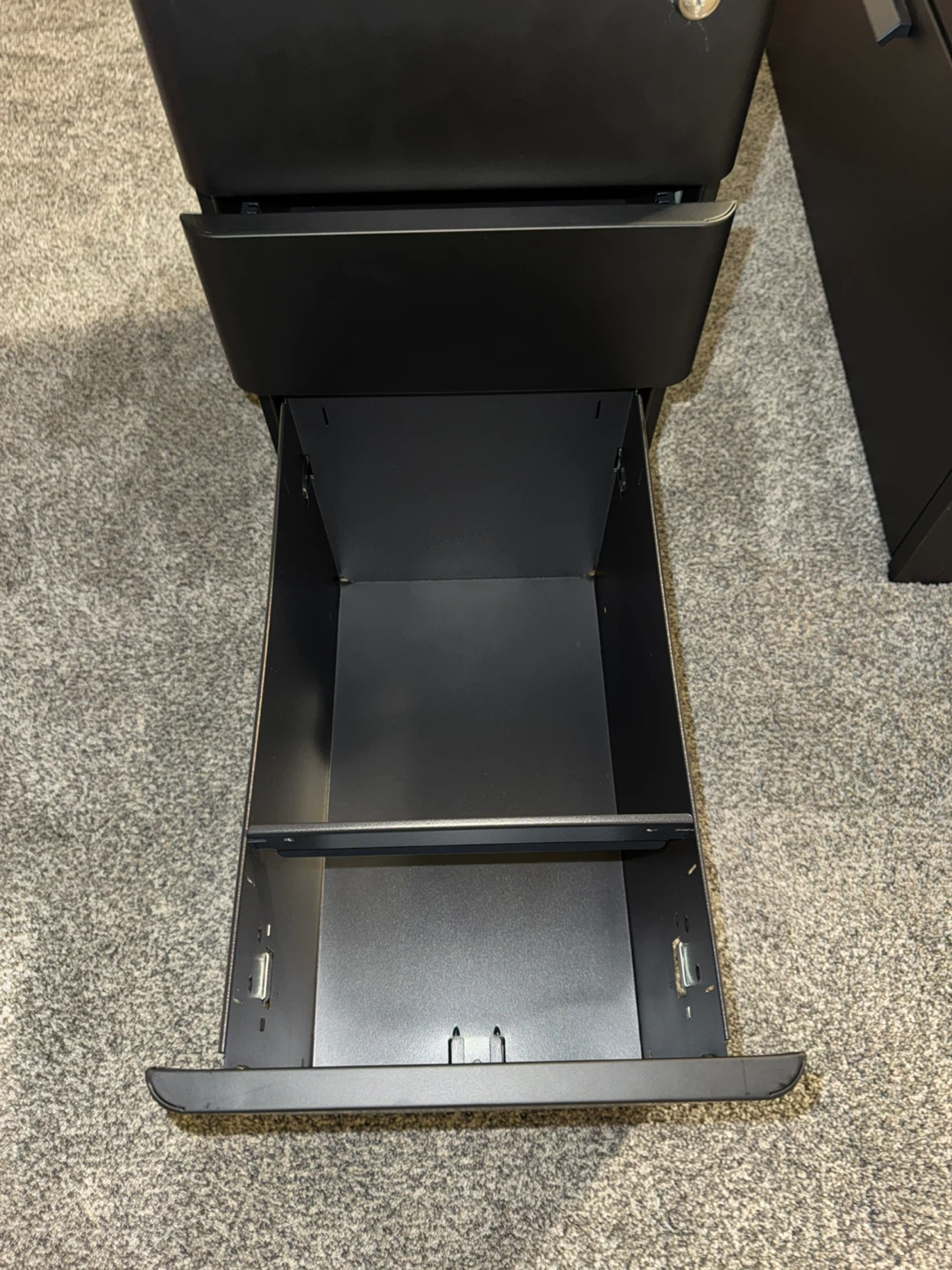 SONGMICS Steel Filing Cabinet - photo 4