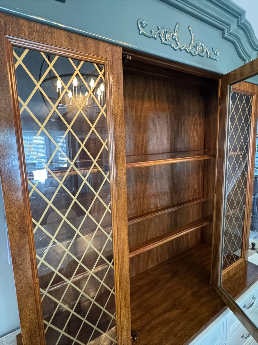 China/Display Cabinet with Glass Doors - photo 4