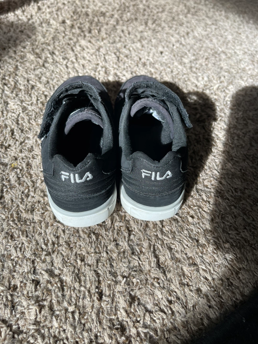 Fila Kids Sneakers Size 12 - photo 3