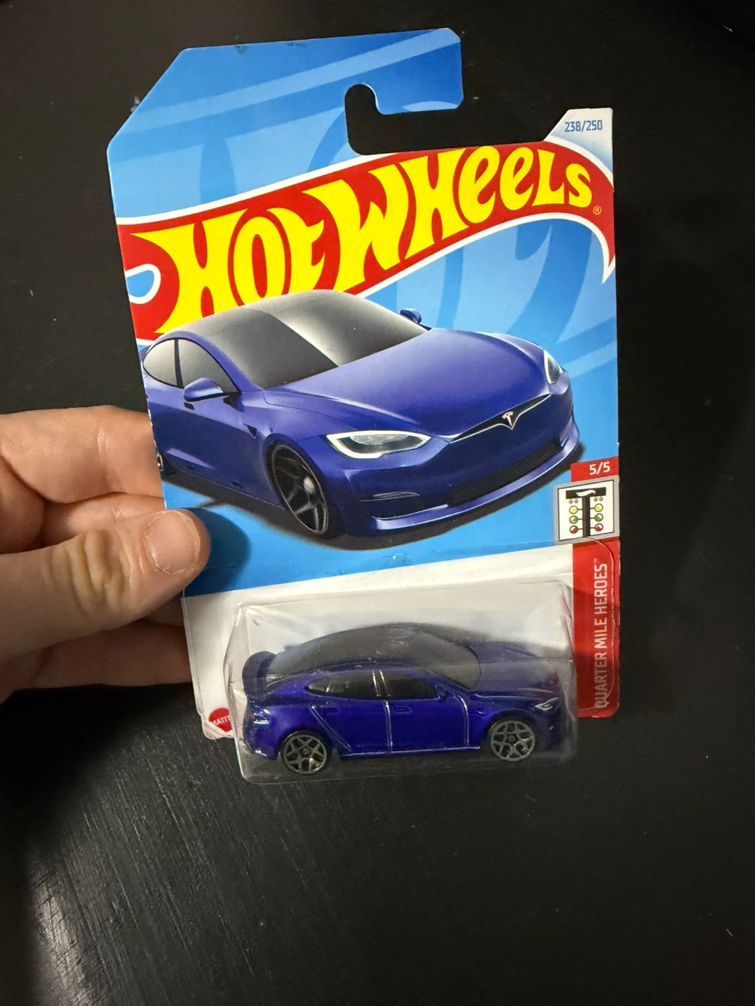 Hot Wheels Tesla Model S Plaid Quarter Mile Heroes