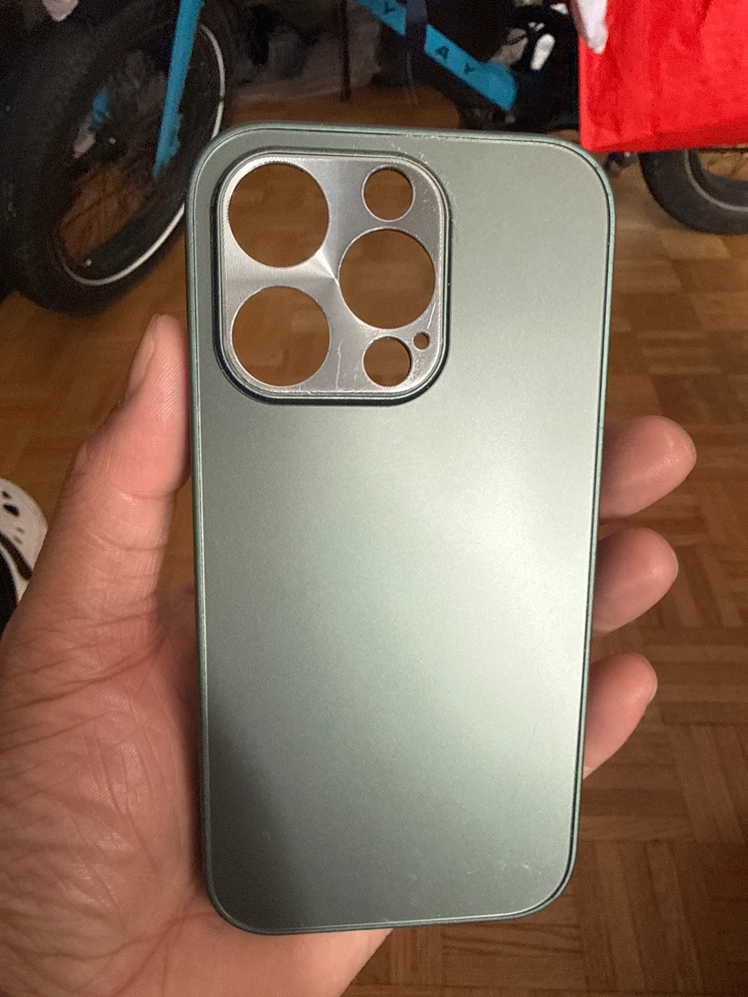 iPhone 14 Pro Case with Card Holder - Green - photo 3