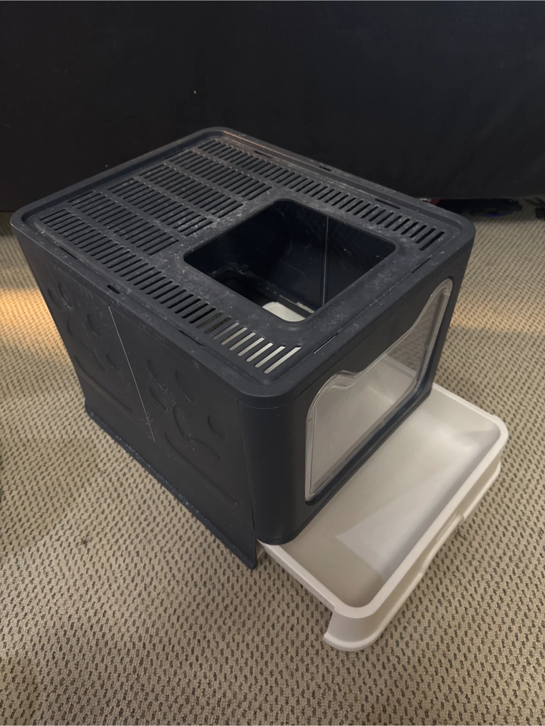 Enclosed Pet Litter Box with Tray - photo 2