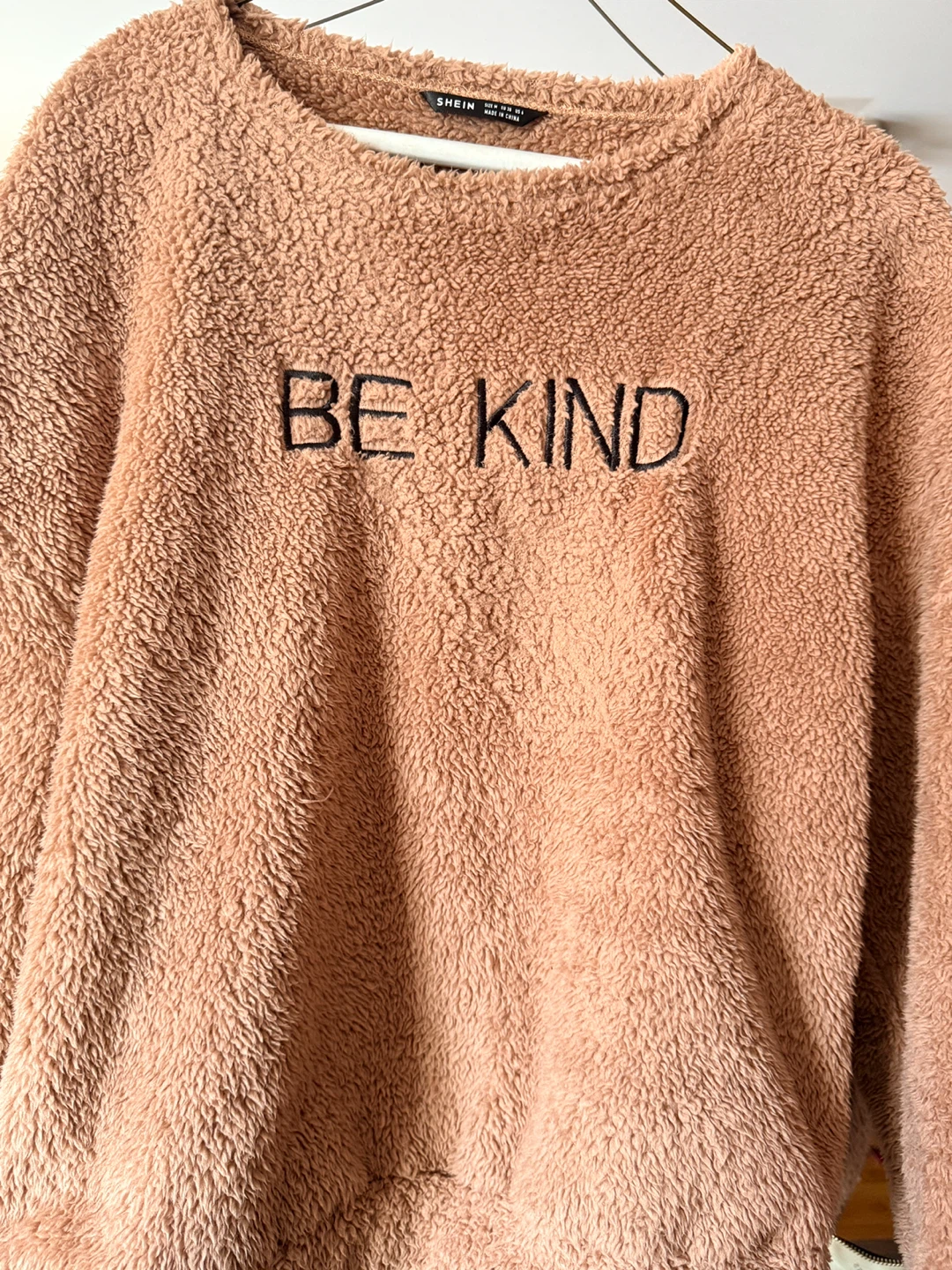 SHEIN "BE KIND" Teddy Fleece Sweatshirt - Size M - photo 2
