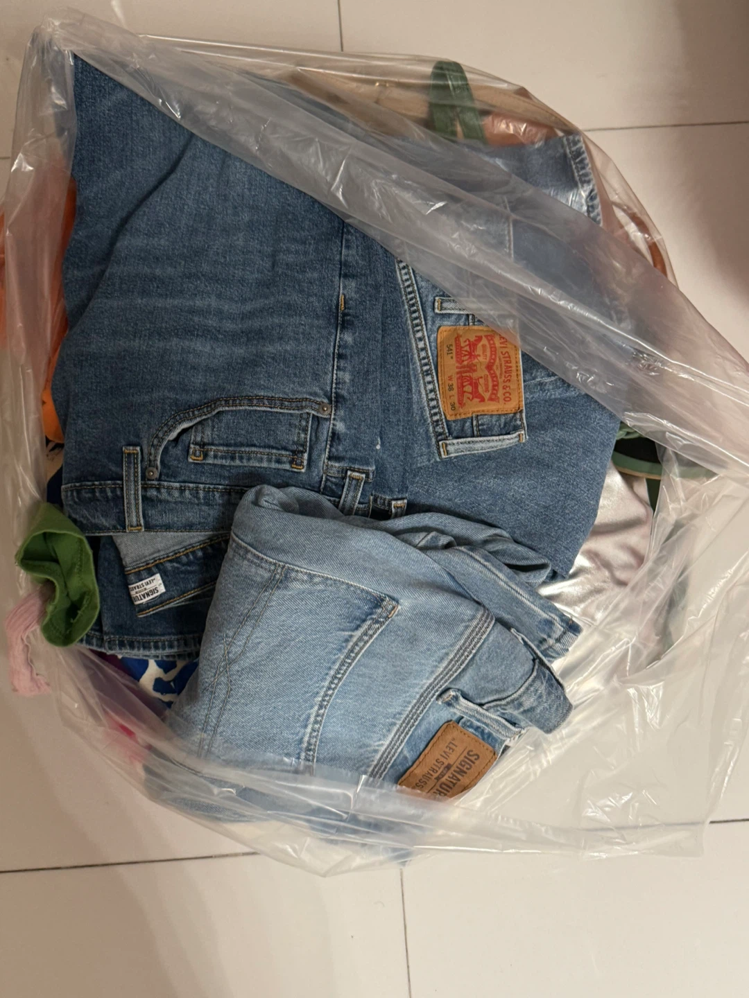 30pieces Levi Strauss Signature Jeans -  & Athletic Fit - photo 2