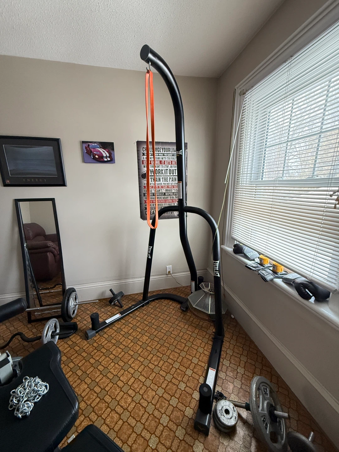 Everlast Heavy Bag Stand with Punching Bag - photo 2