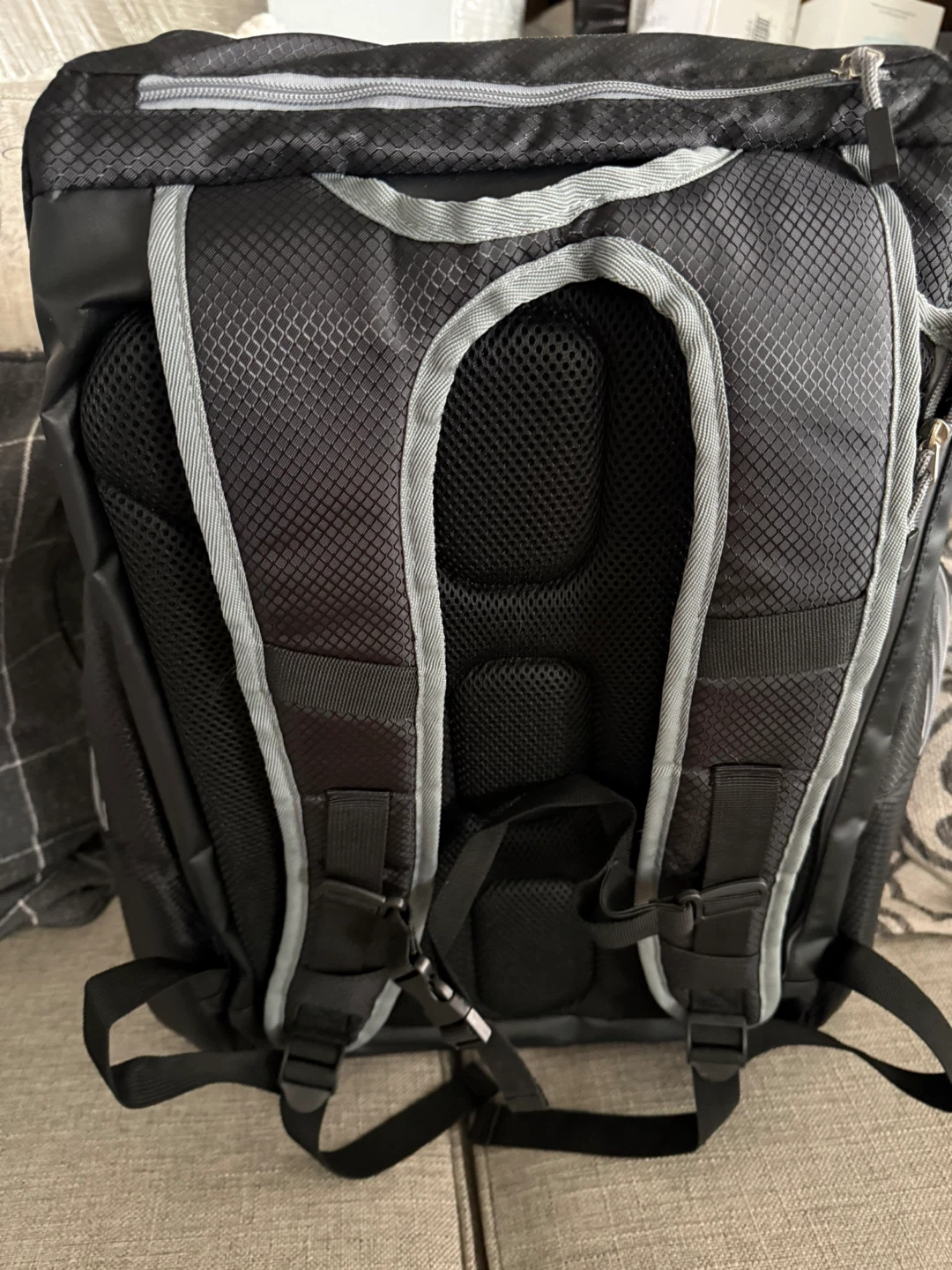 Throwback Sports Gametime Pack Lacrosse Backpack with Cooler - photo 5