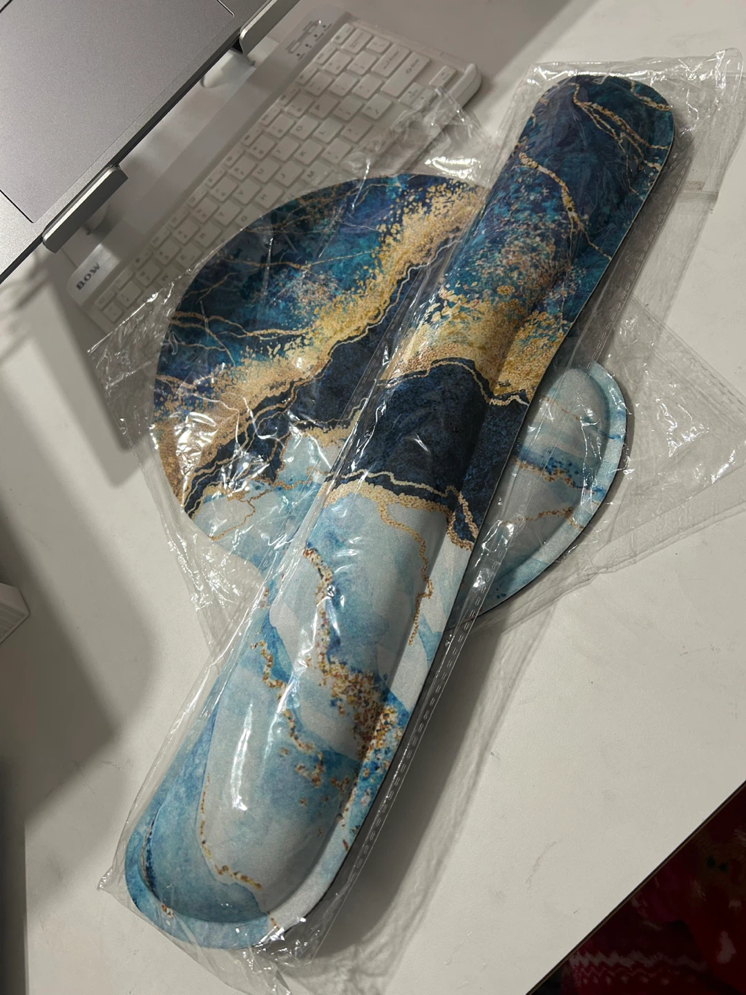 Brand New Ergonomic Wrist Rest and Mouse Pad Memory Foam Set - photo 4