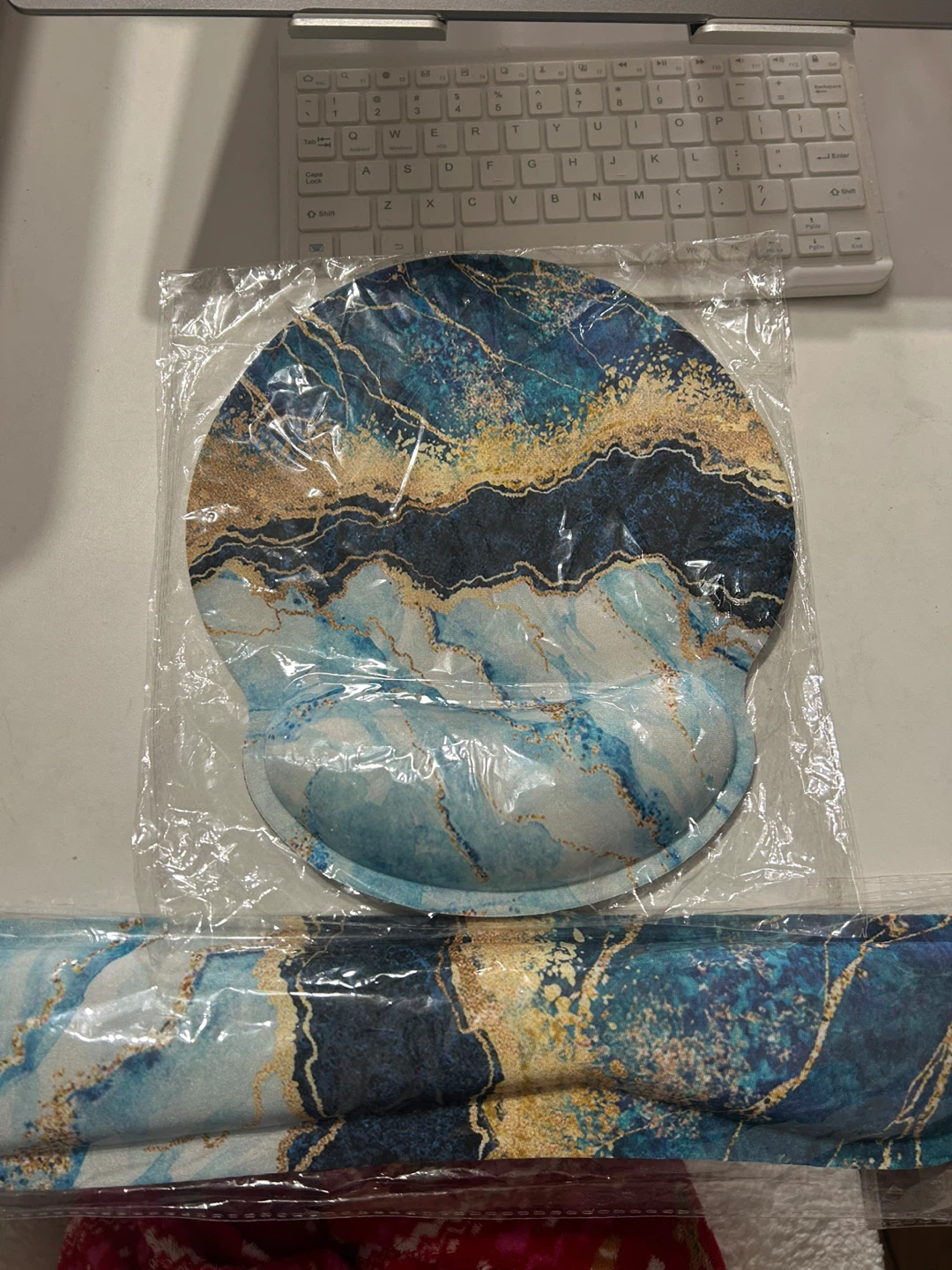 Brand New Ergonomic Wrist Rest and Mouse Pad Memory Foam Set - photo 5