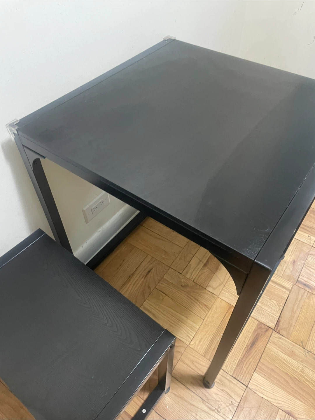 Dining table - photo 2